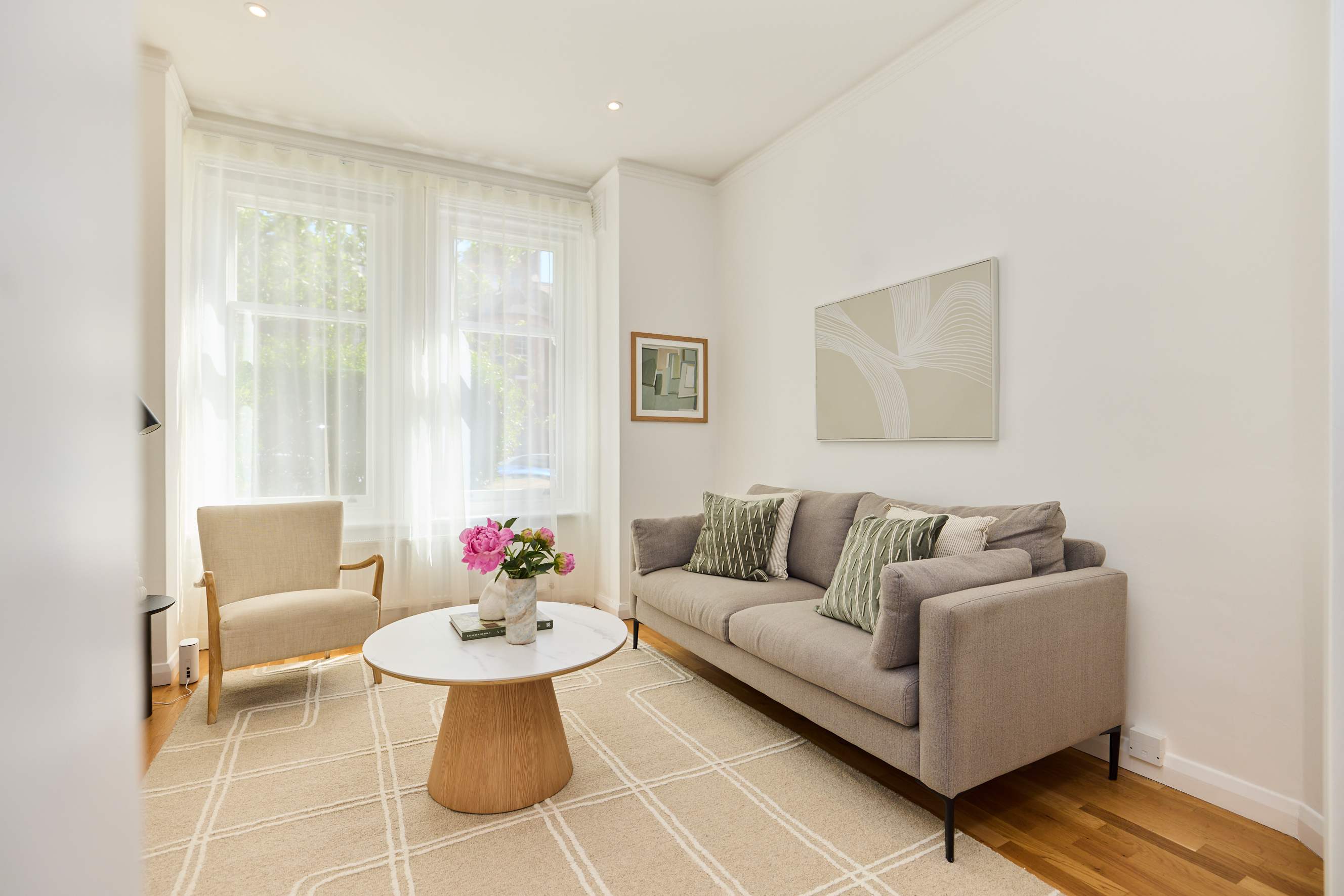 Sage Steps - Streatham Hill in Barcombe Avenue 69 SW2 3BG - Property image 2 - VivreStays