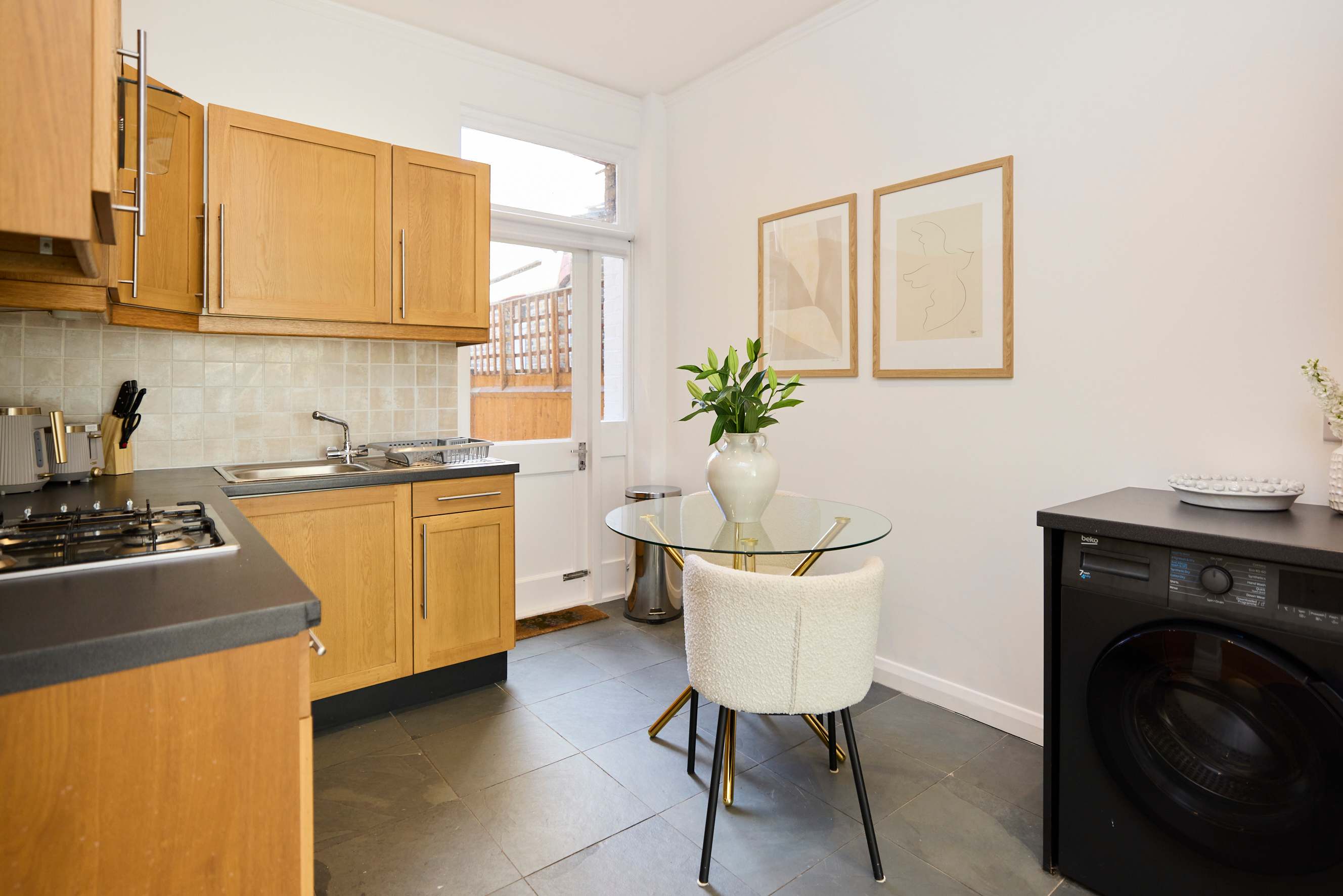 Sage Steps - Streatham Hill in Barcombe Avenue 69 SW2 3BG - Property image 9 - VivreStays
