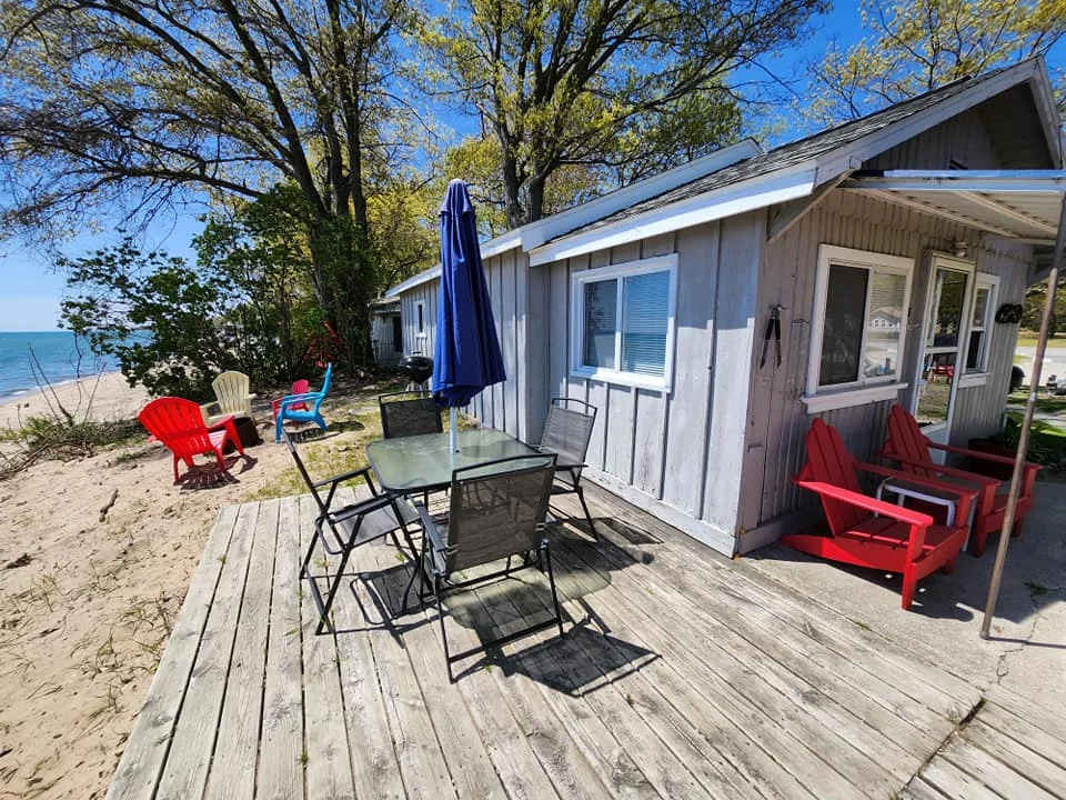 Anchorage Lakeview Cottage