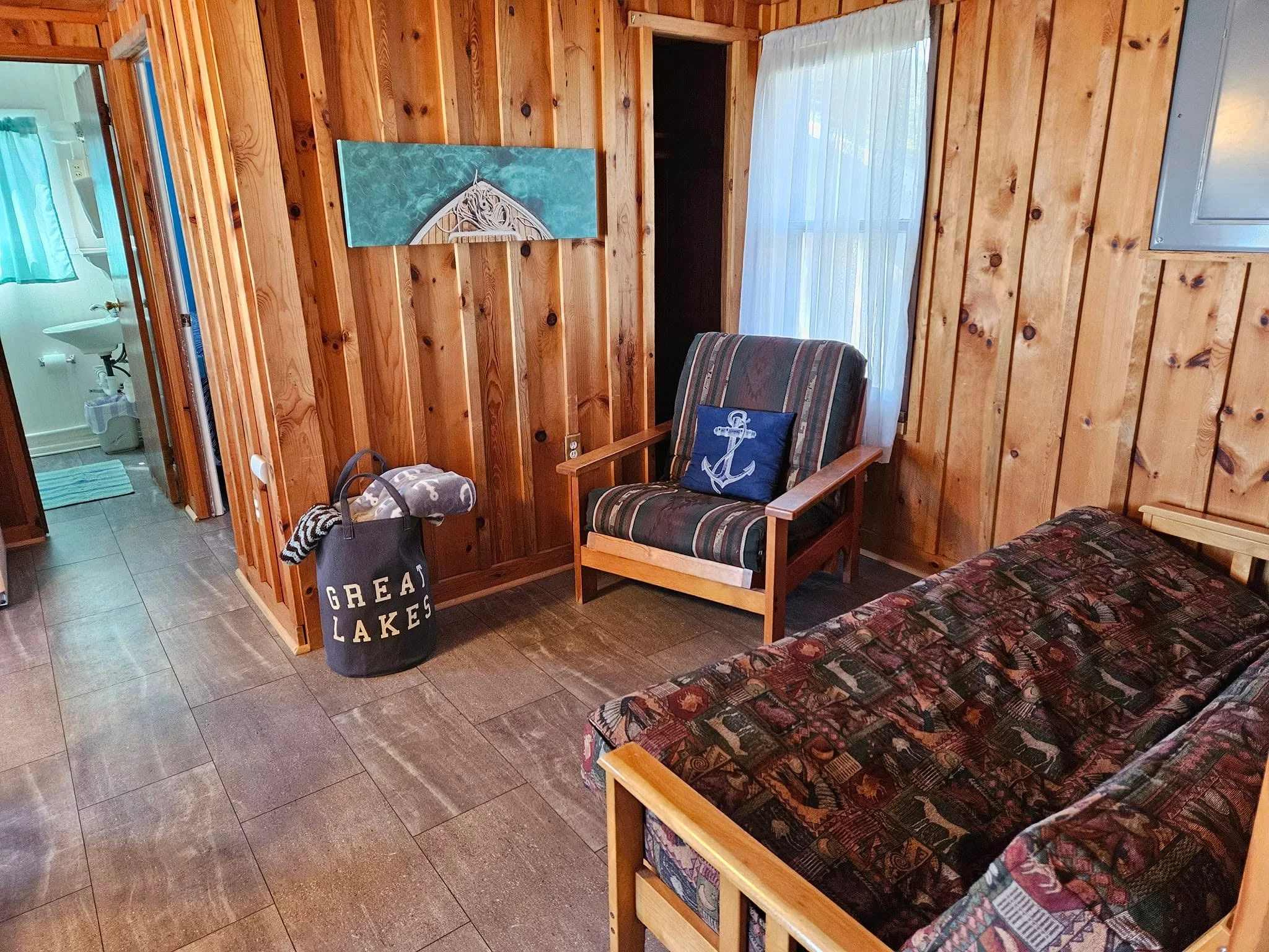 Anchorage Lakeview Cottage
