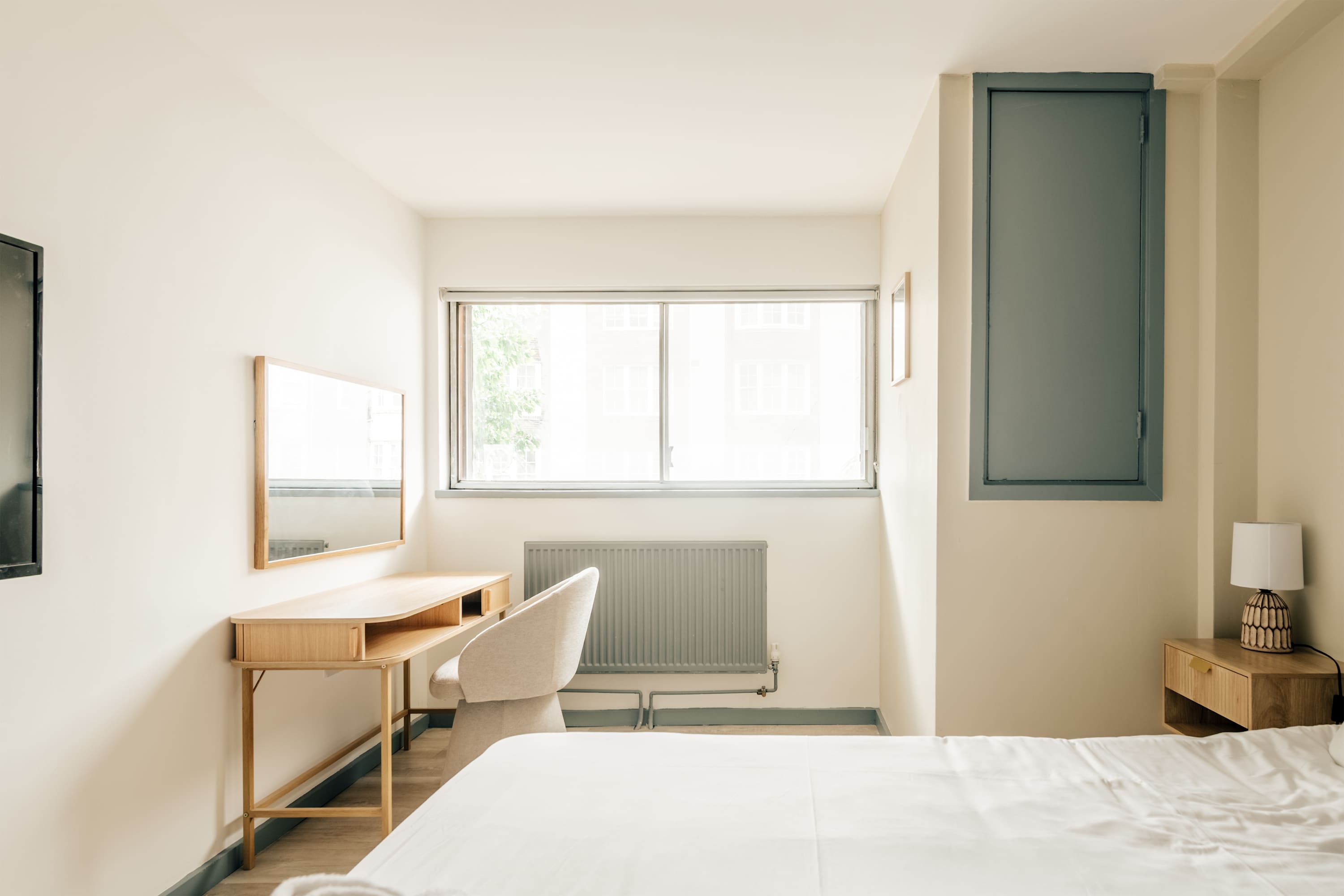 Kensington Gardens Flat w/ Balcony & Elevator in Queensway 24 W2 3RX - Property image 30 - VivreStays
