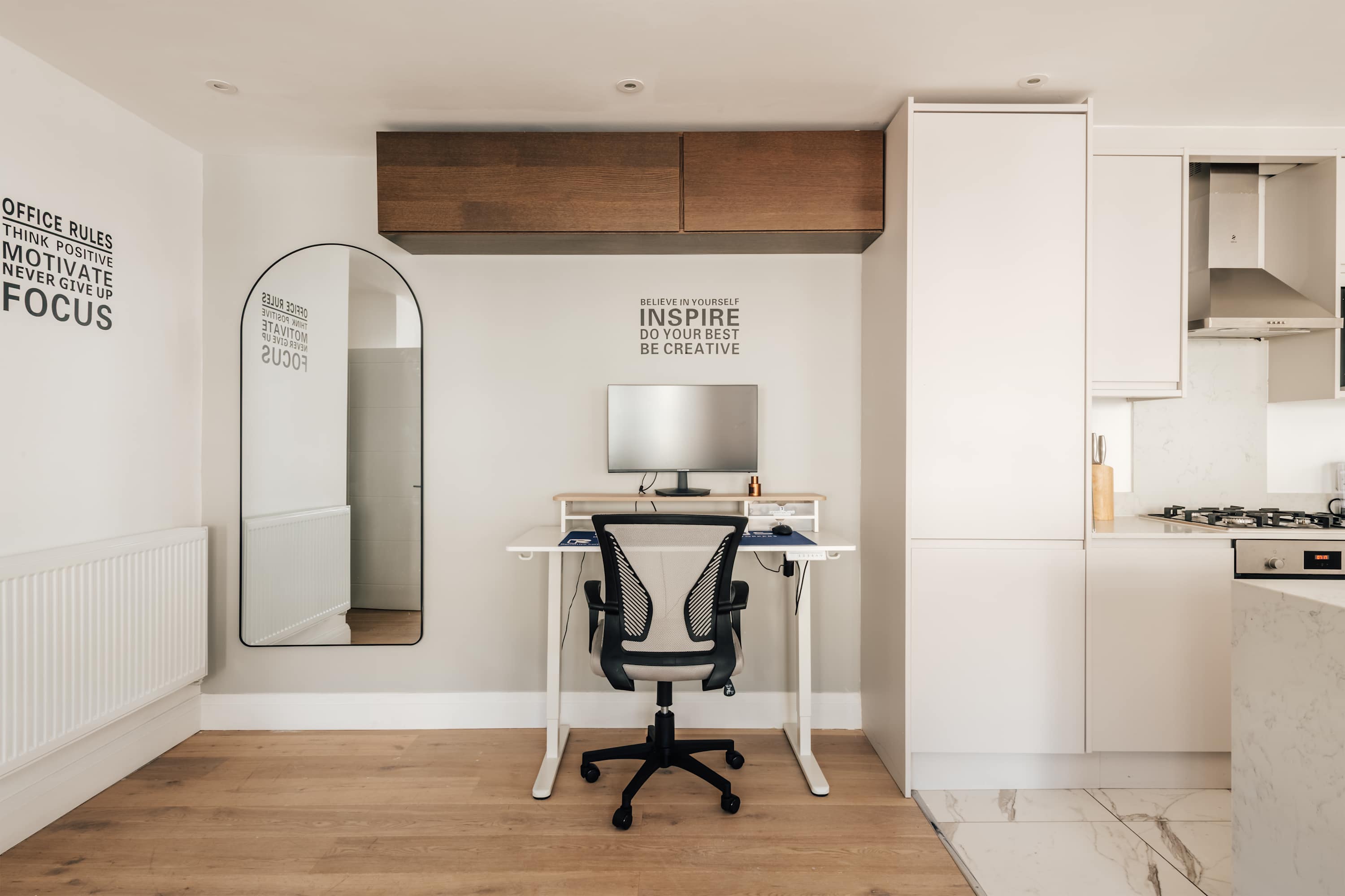 Kensington High Street Apt: Modern Comfort & serviced apartment - London - VivreStays