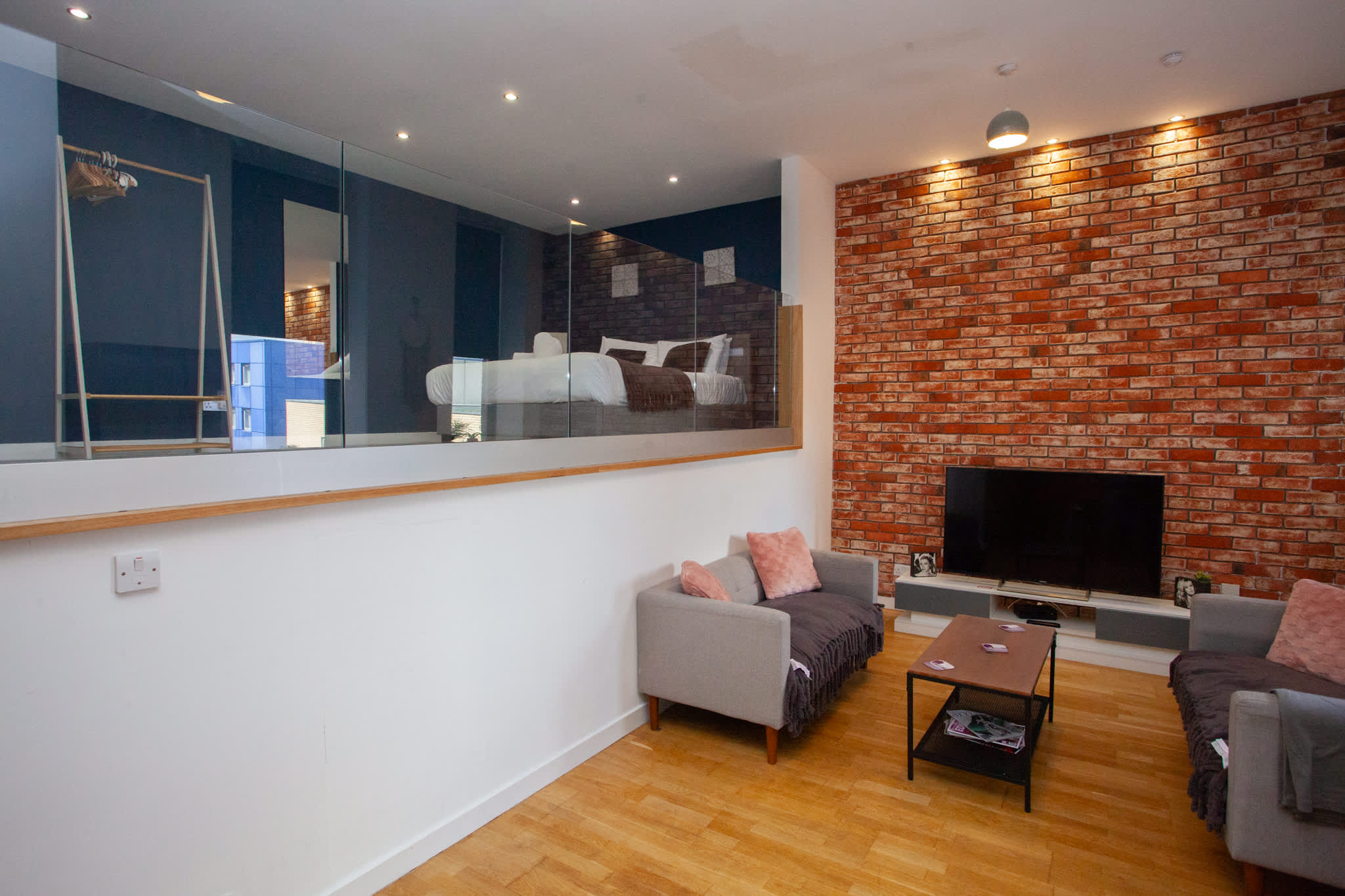 Stunning City Centre Duplex in Renfrew Chambers, 136 Renfield Street G2 3AU - Property image 5 - VivreStays