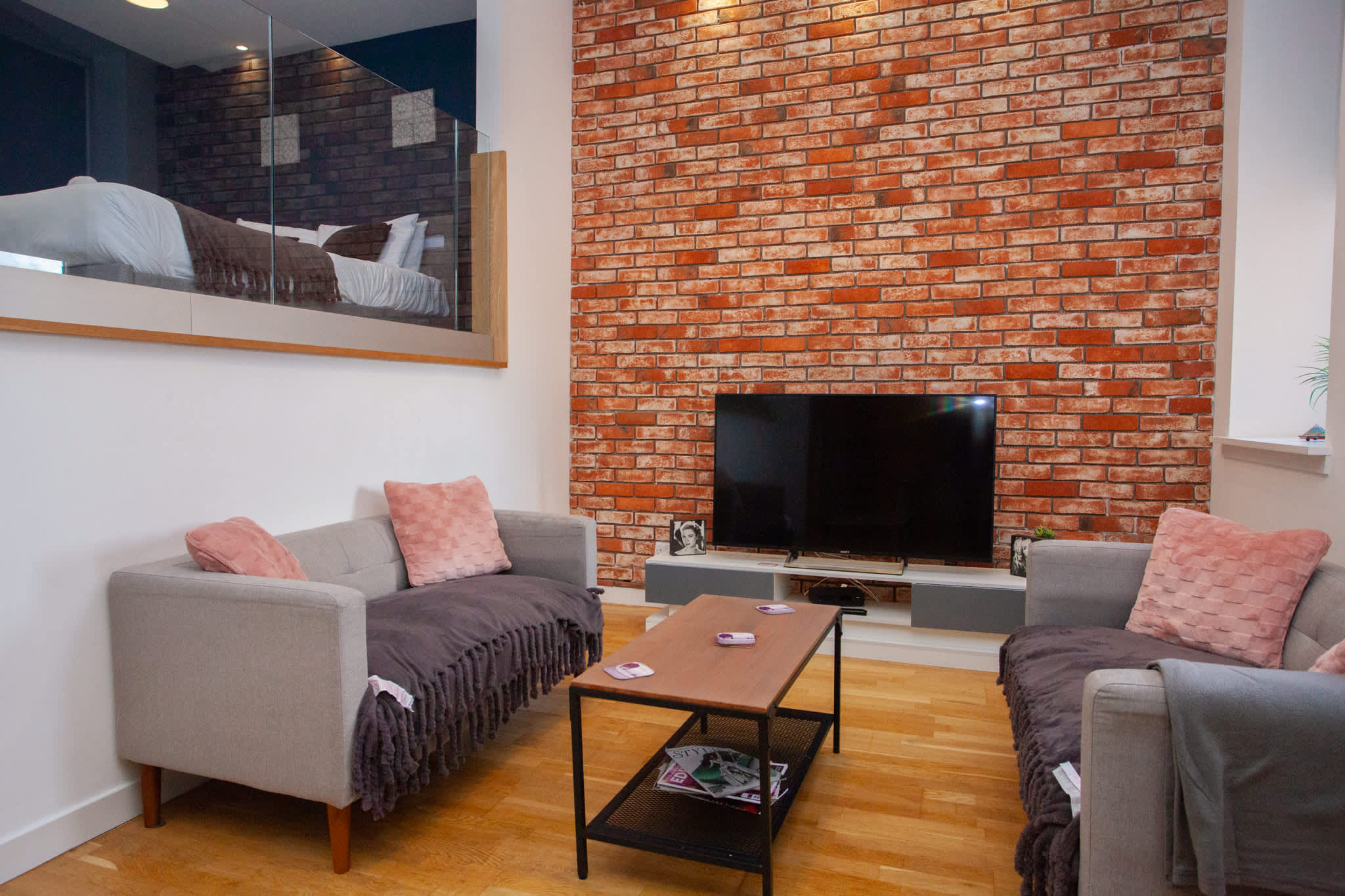 Stunning City Centre Duplex in Renfrew Chambers, 136 Renfield Street G2 3AU - Property image 6 - VivreStays