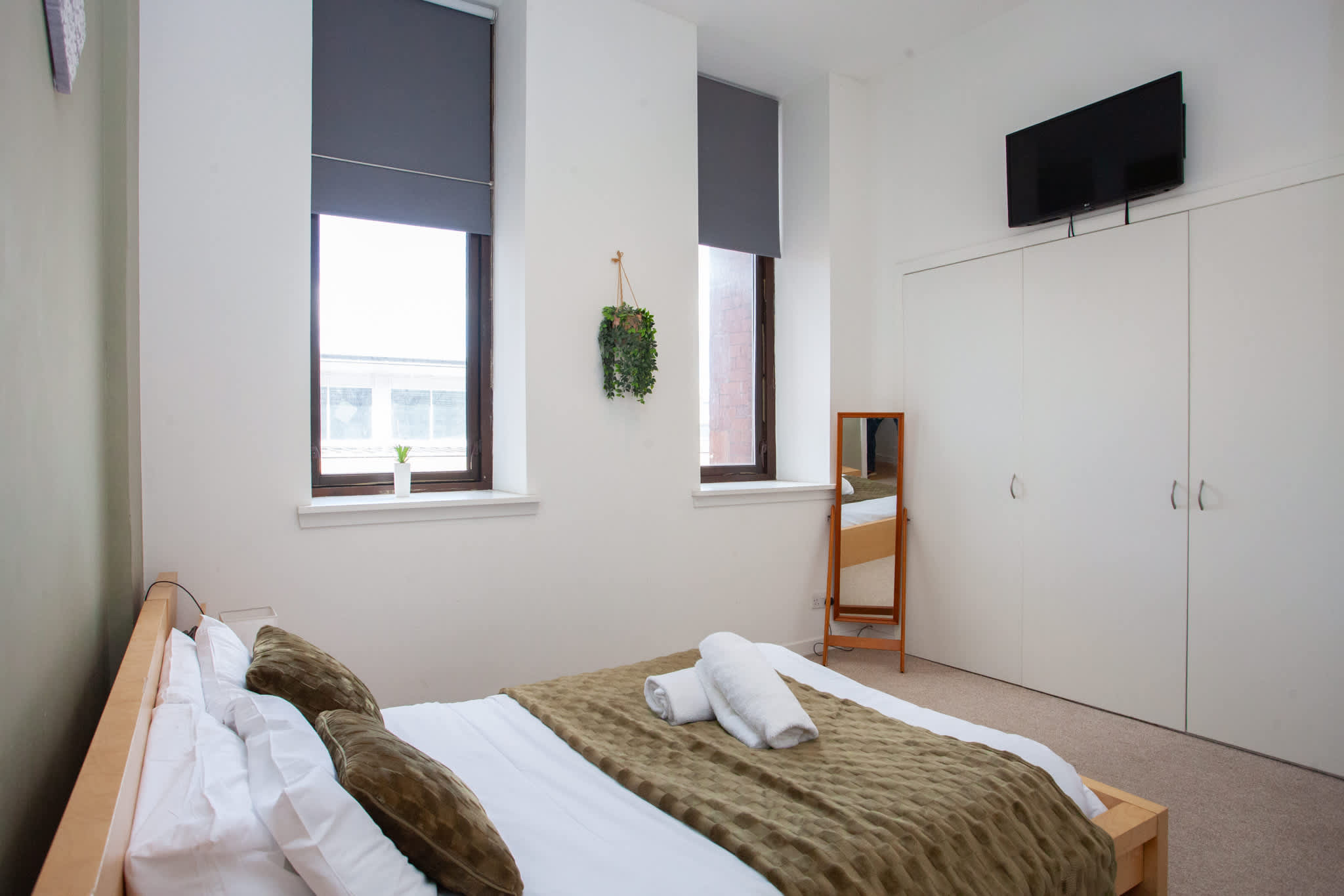 Stunning City Centre Duplex in Renfrew Chambers, 136 Renfield Street G2 3AU - Property image 12 - VivreStays