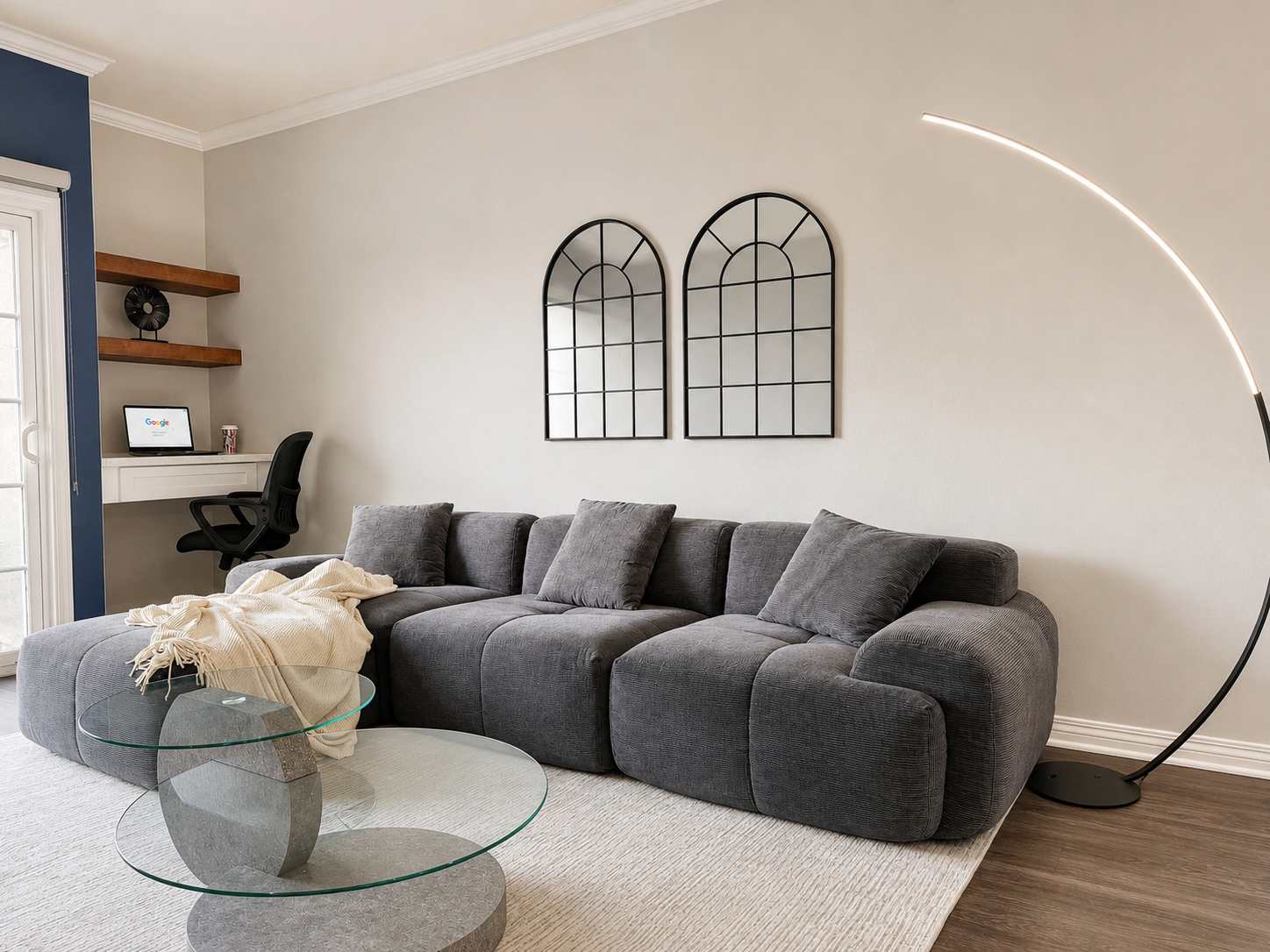 Modern Apartment w/ Pool, Gym, Parking & 10 Min To Cedars - Photo 27
