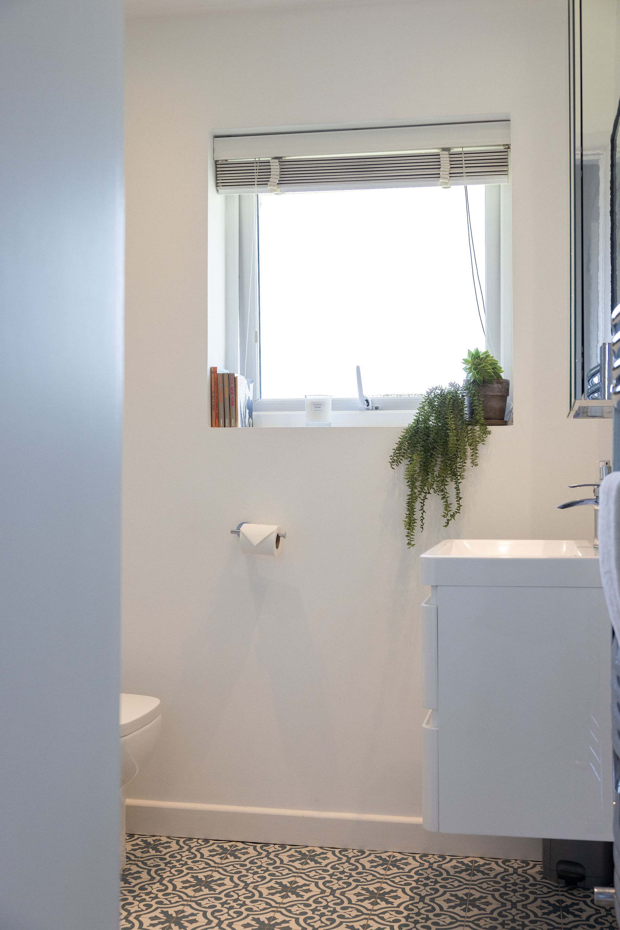 A fresh shower room for easy starts and relaxed evenings