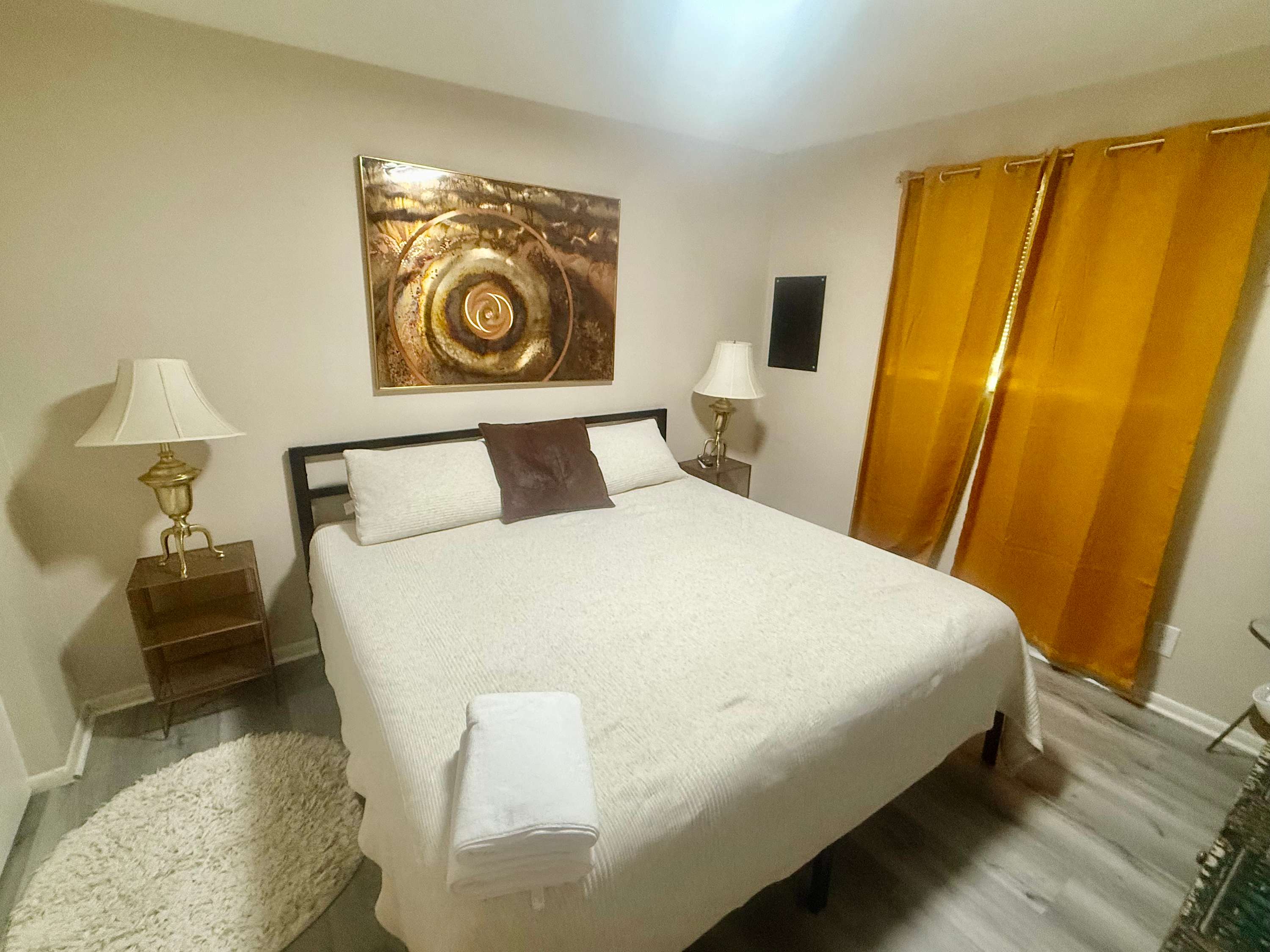 Cozy & Quiet Columbus Getaway Near Downtown