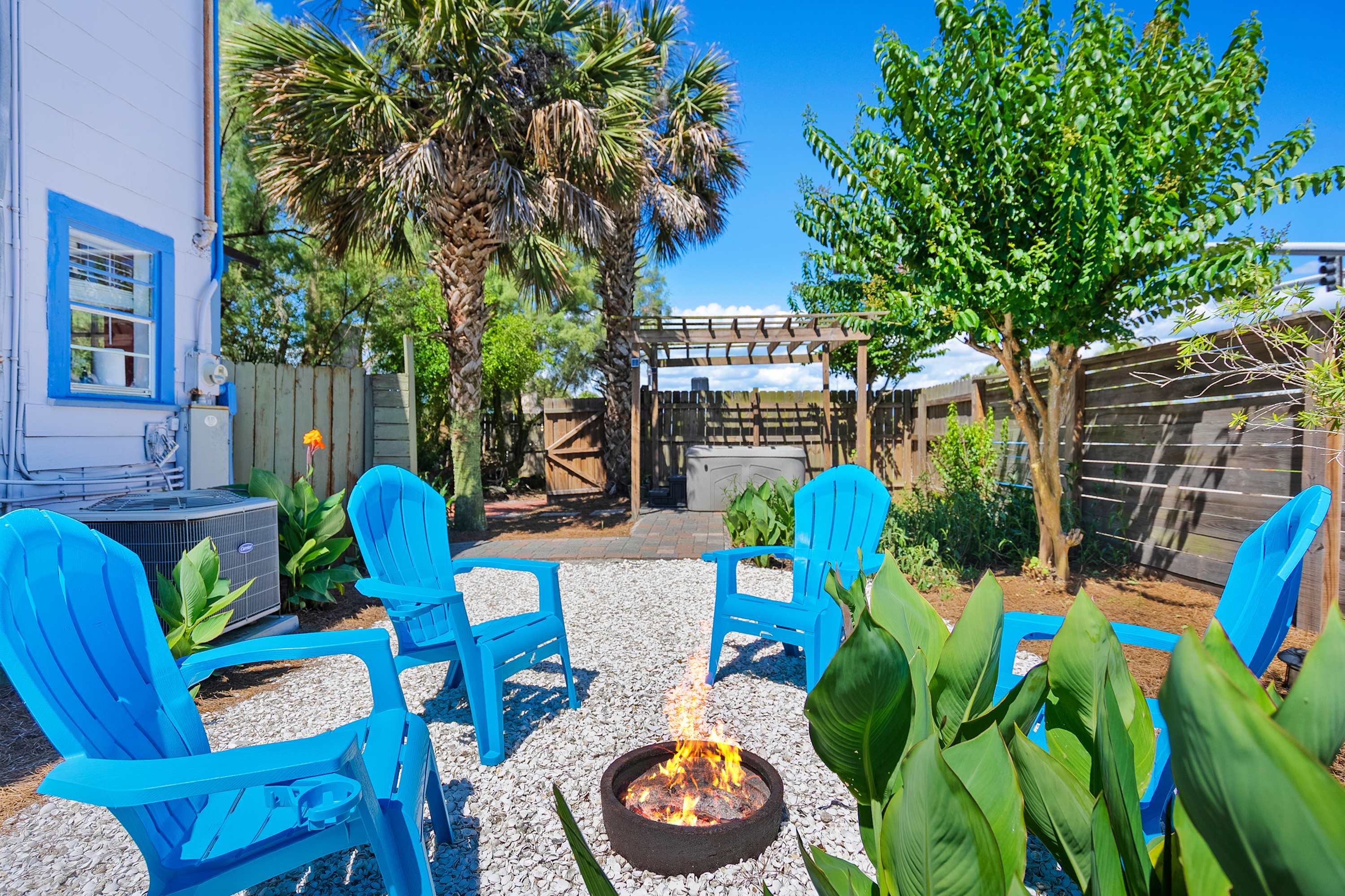 Electric Bbq Grill And Covered Balcony - Charming Coastal Retreat - St. Augustine, FL