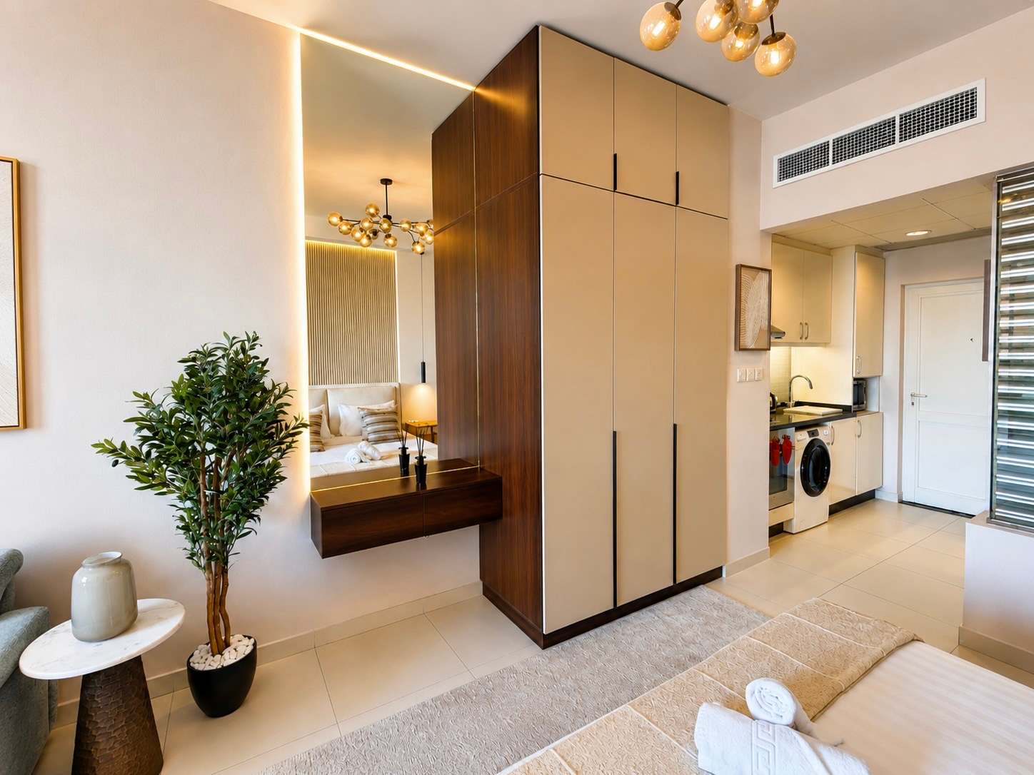 Newly Furnished Beachfront Studio in Dubai Perfect for Families - Image 10