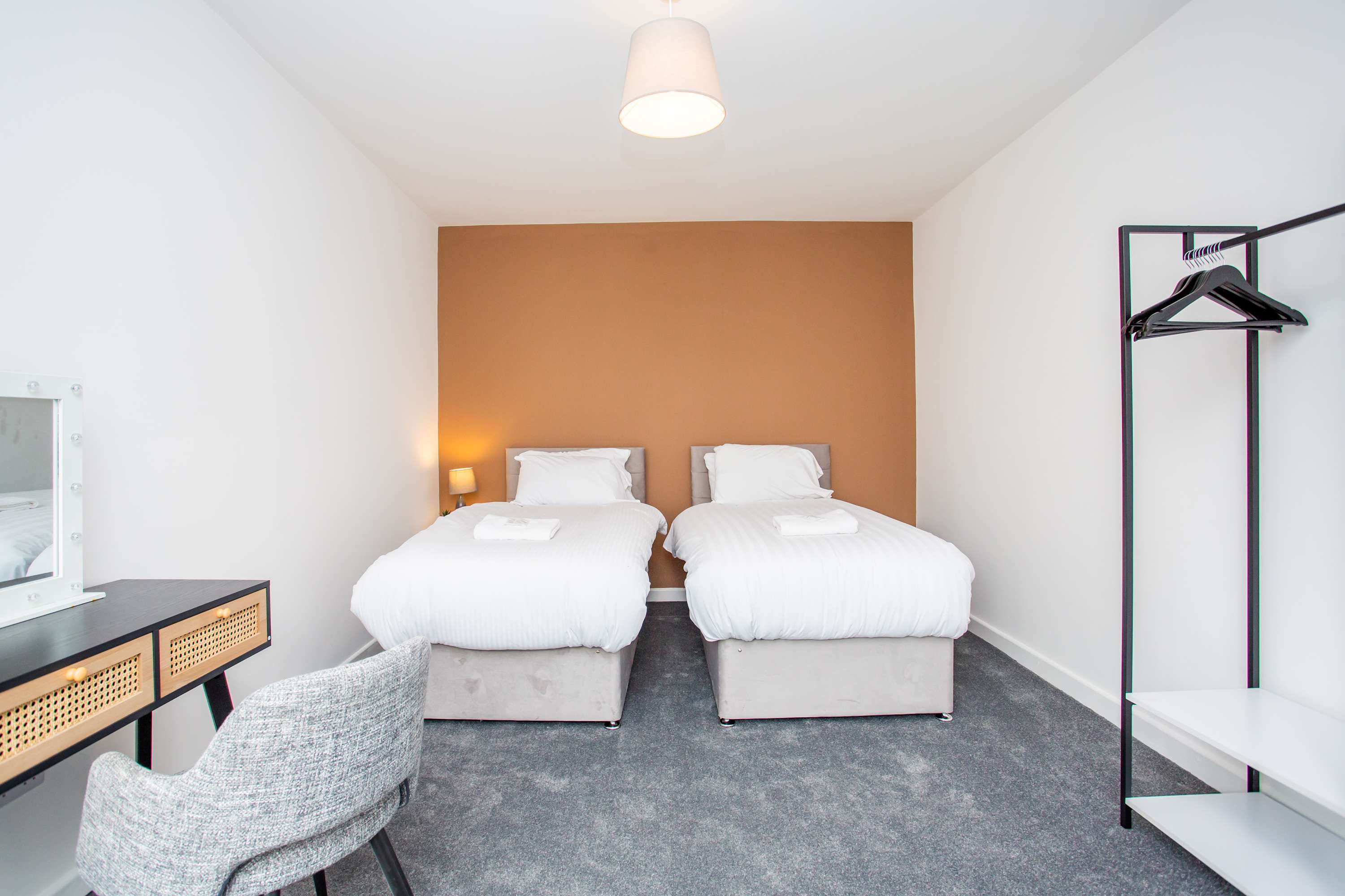 Vacant Nests Spacious Apartment Front Street in Westgate 14 NE49 9AQ - Property image 31 - VivreStays