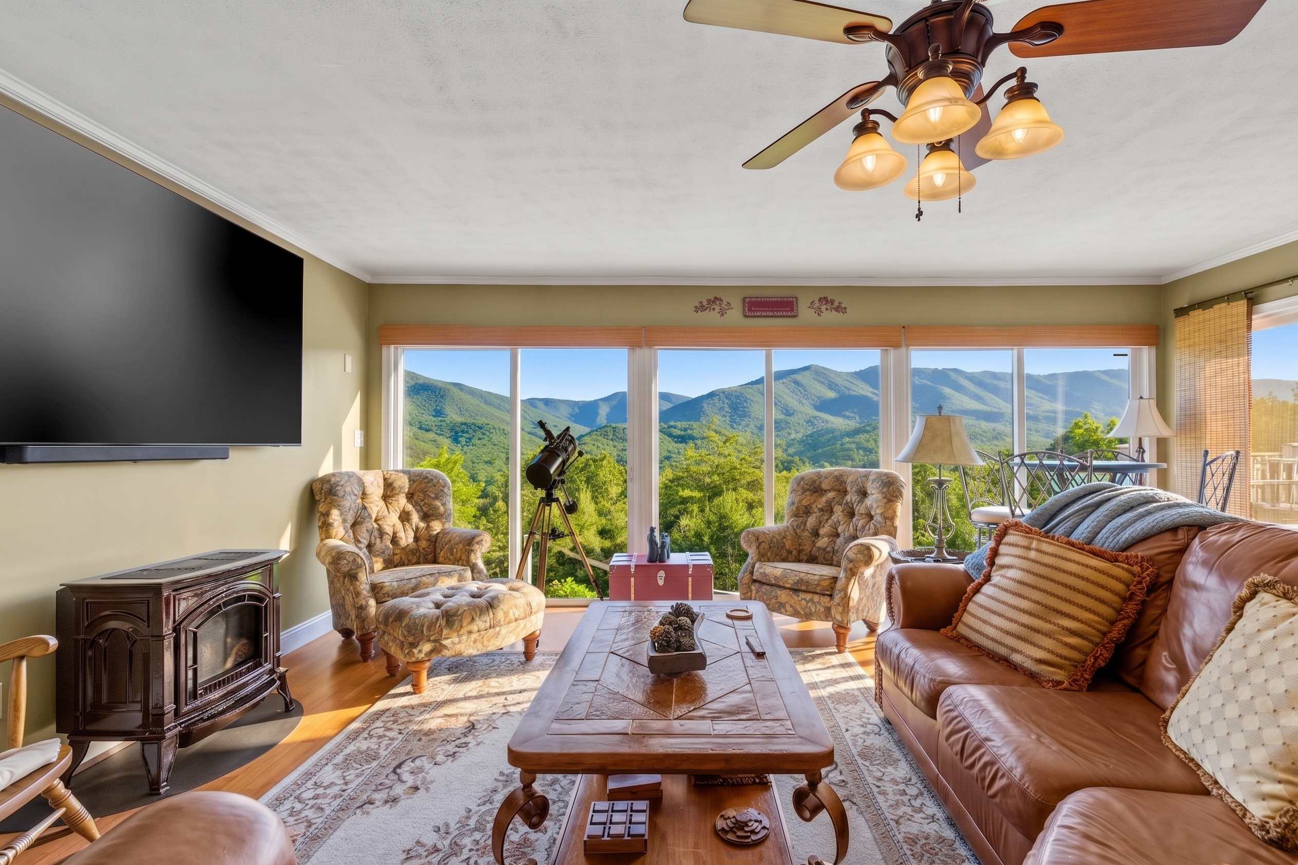 Secluded Retreat Endless Mtn Views, Rushing Stream