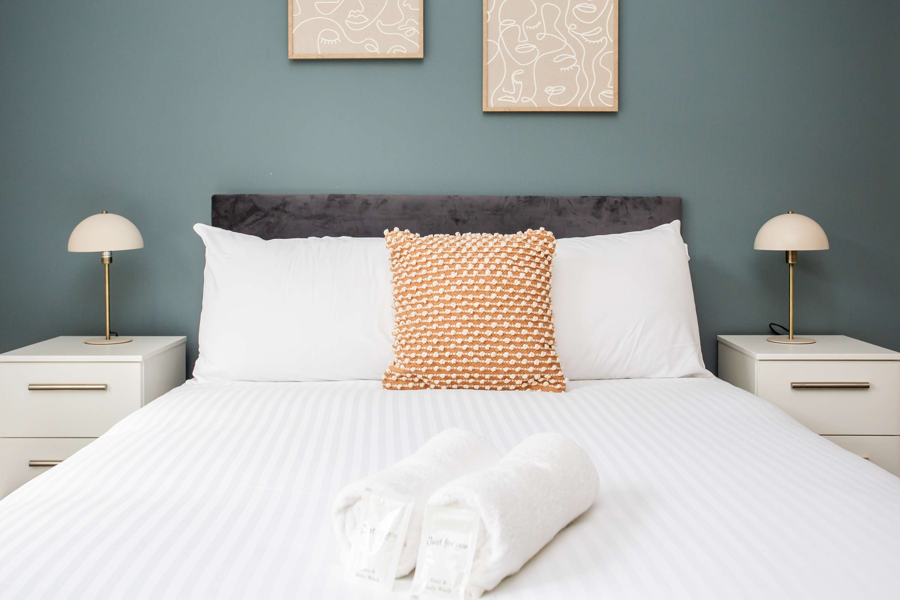 Vacant Nests Cozy Central apartment Free Wi-Fi in Eighth Avenue 7 NE6 - Property image 21 - VivreStays