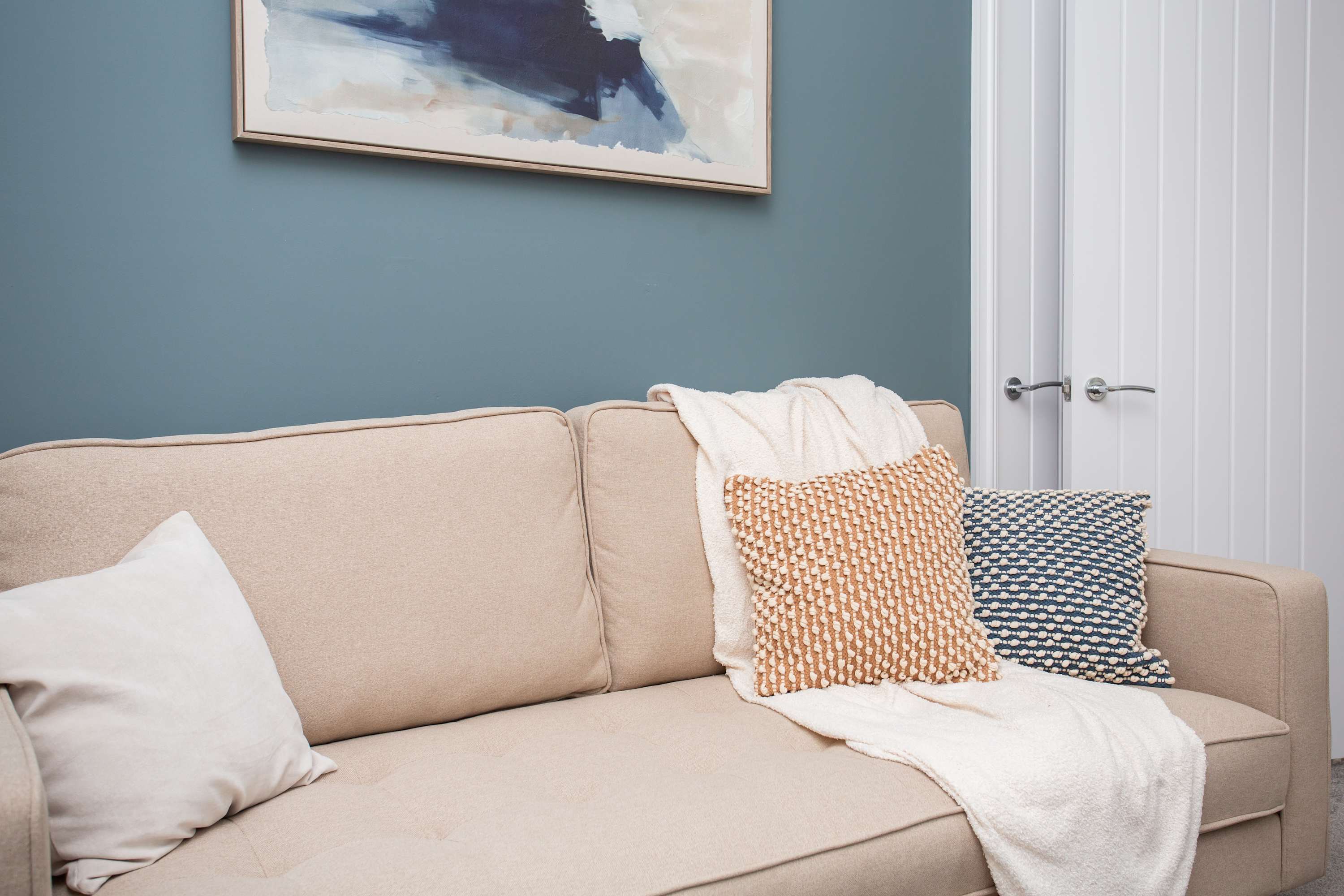 Vacant Nests Cozy Central apartment Free Wi-Fi in Eighth Avenue 7 NE6 - Property image 12 - VivreStays