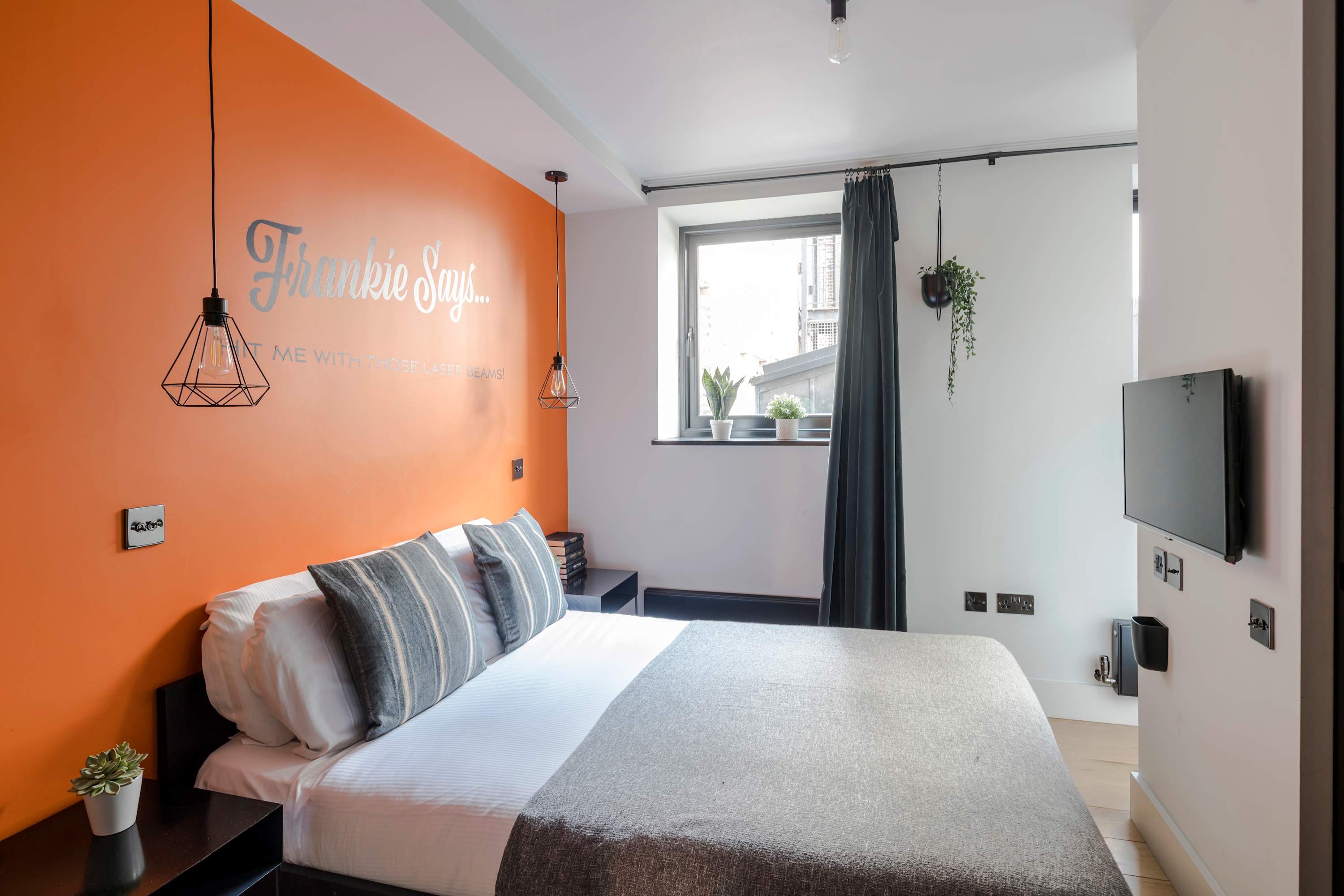 1-Bed by Seven Dials · Covent Garden · Sleeps 4 in Long Acre, 2 WC2E 9LH - Property image 6 - VivreStays