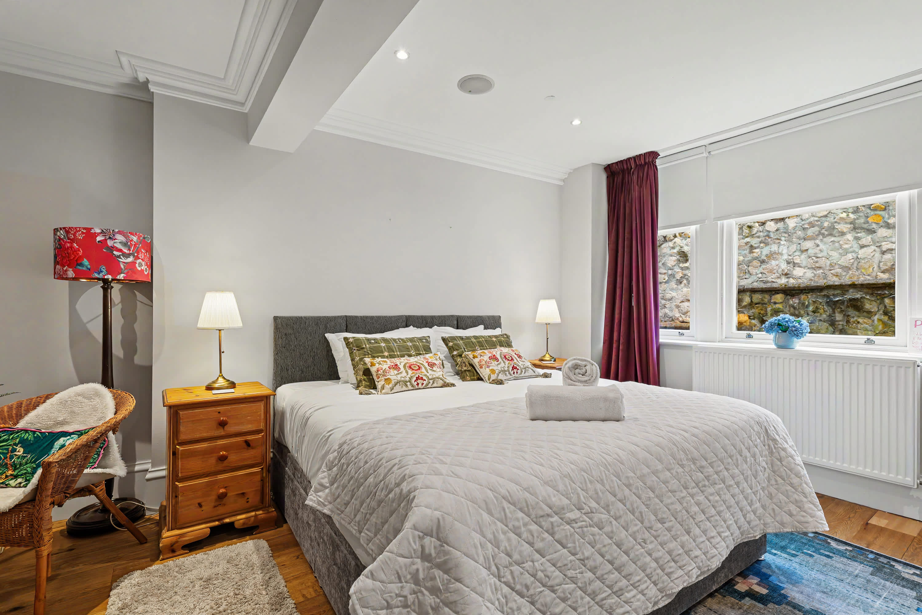 Elegant West End Flat in Glasgow in 5 Bowmont Gardens G12 9LR - Property image 10 - VivreStays