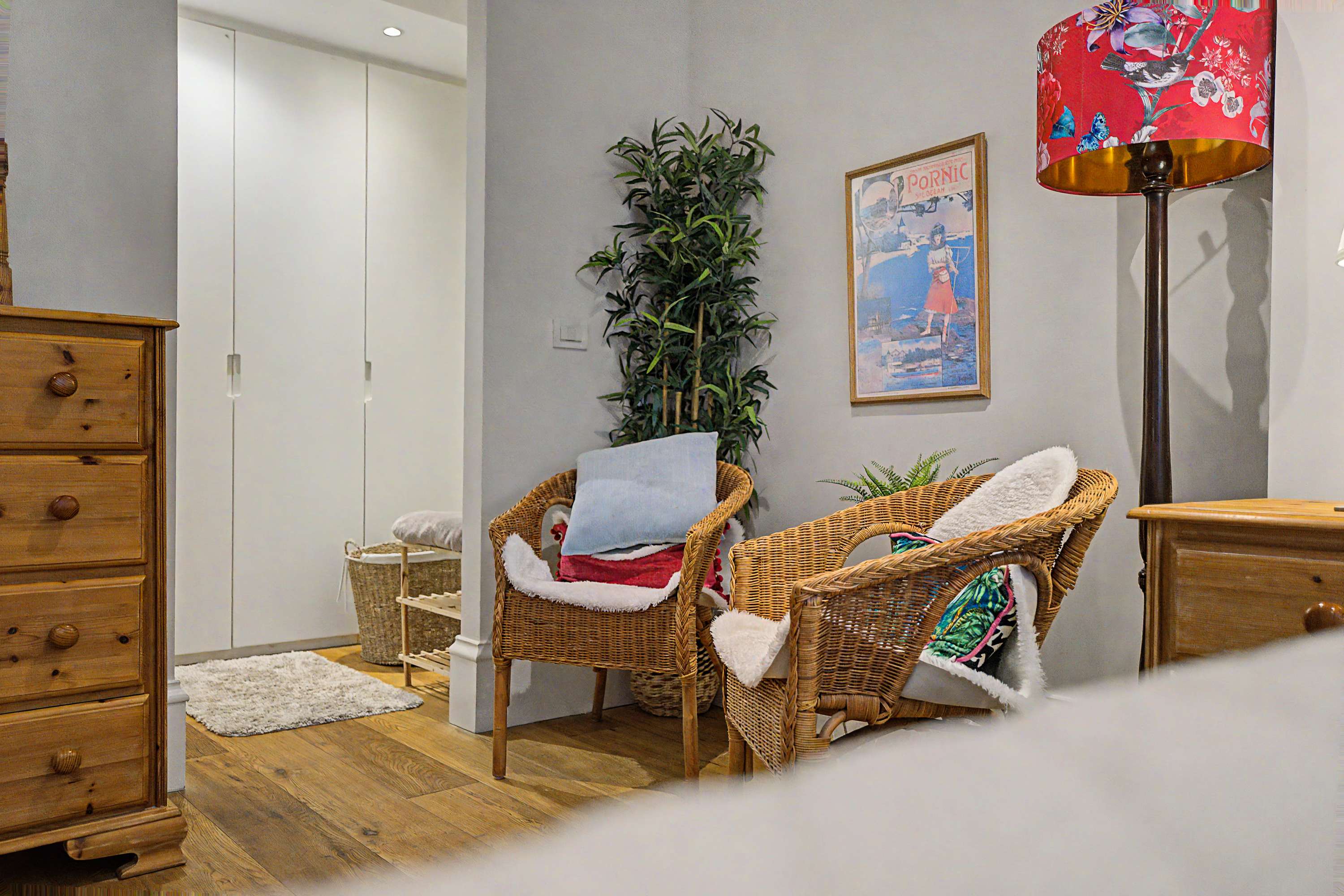 Elegant West End Flat in Glasgow in 5 Bowmont Gardens G12 9LR - Property image 14 - VivreStays