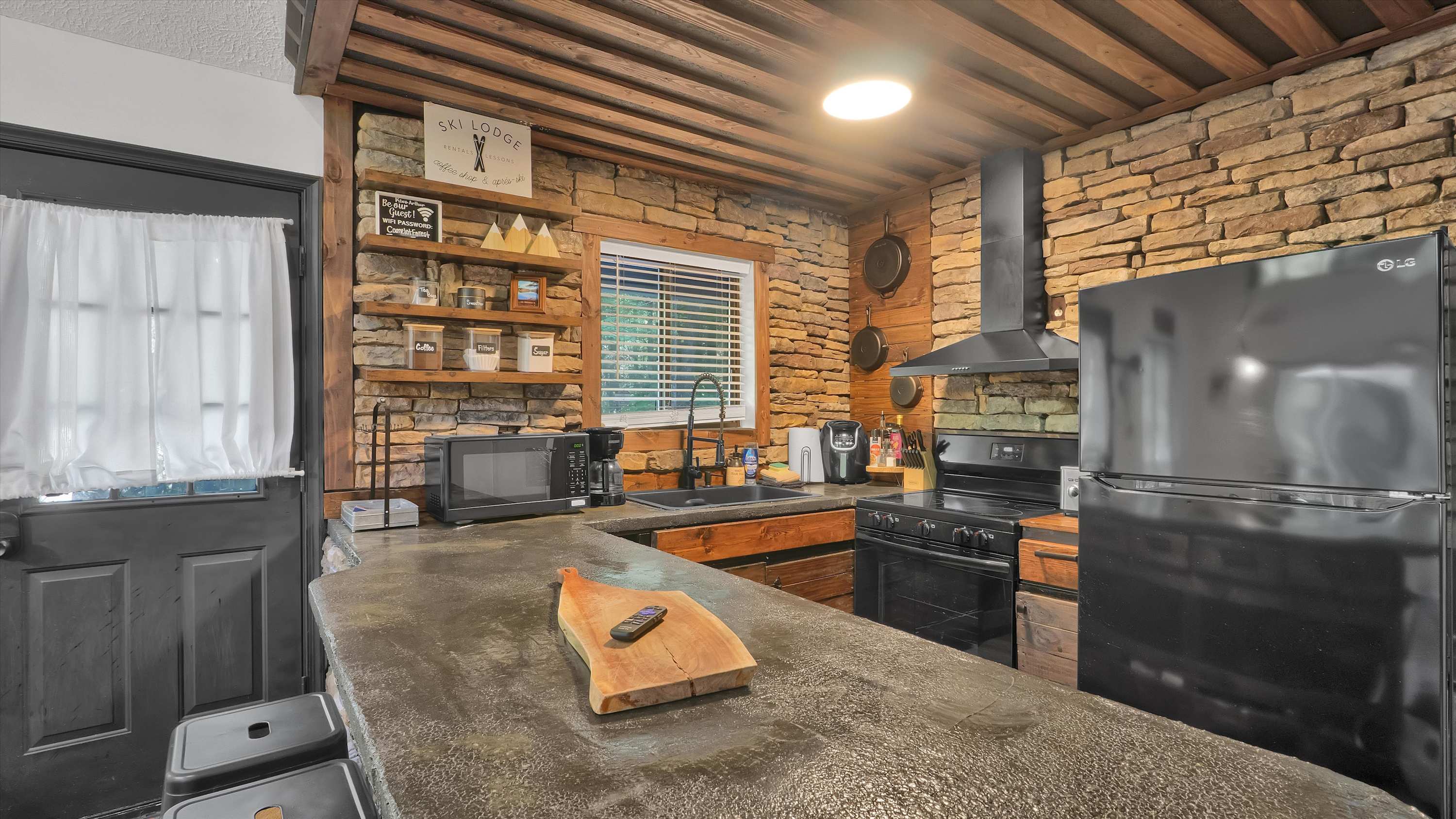 The Black Forest Chalet | Hot Tub | Firepit | Lake Access