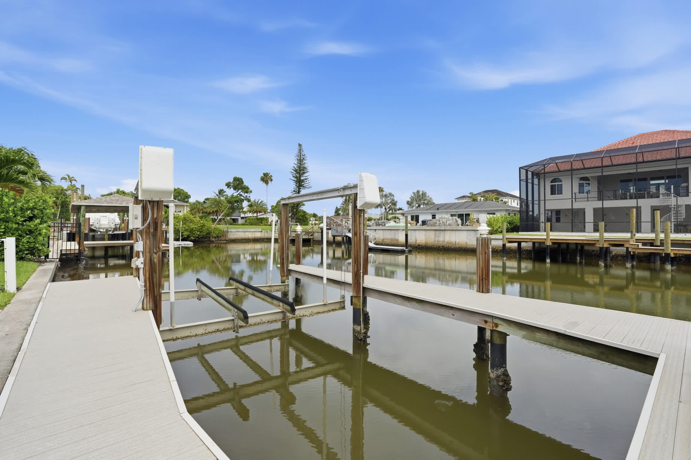 Sunset Dock Pet Friendly Steps to Beach | Photo 38