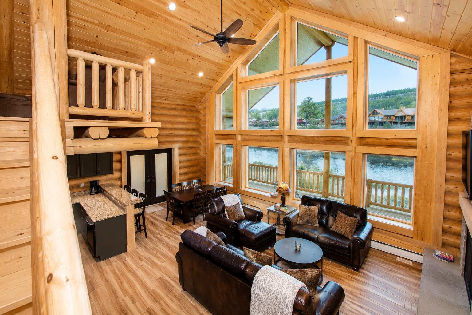 Due North - Riverfront deck & mountain views 2