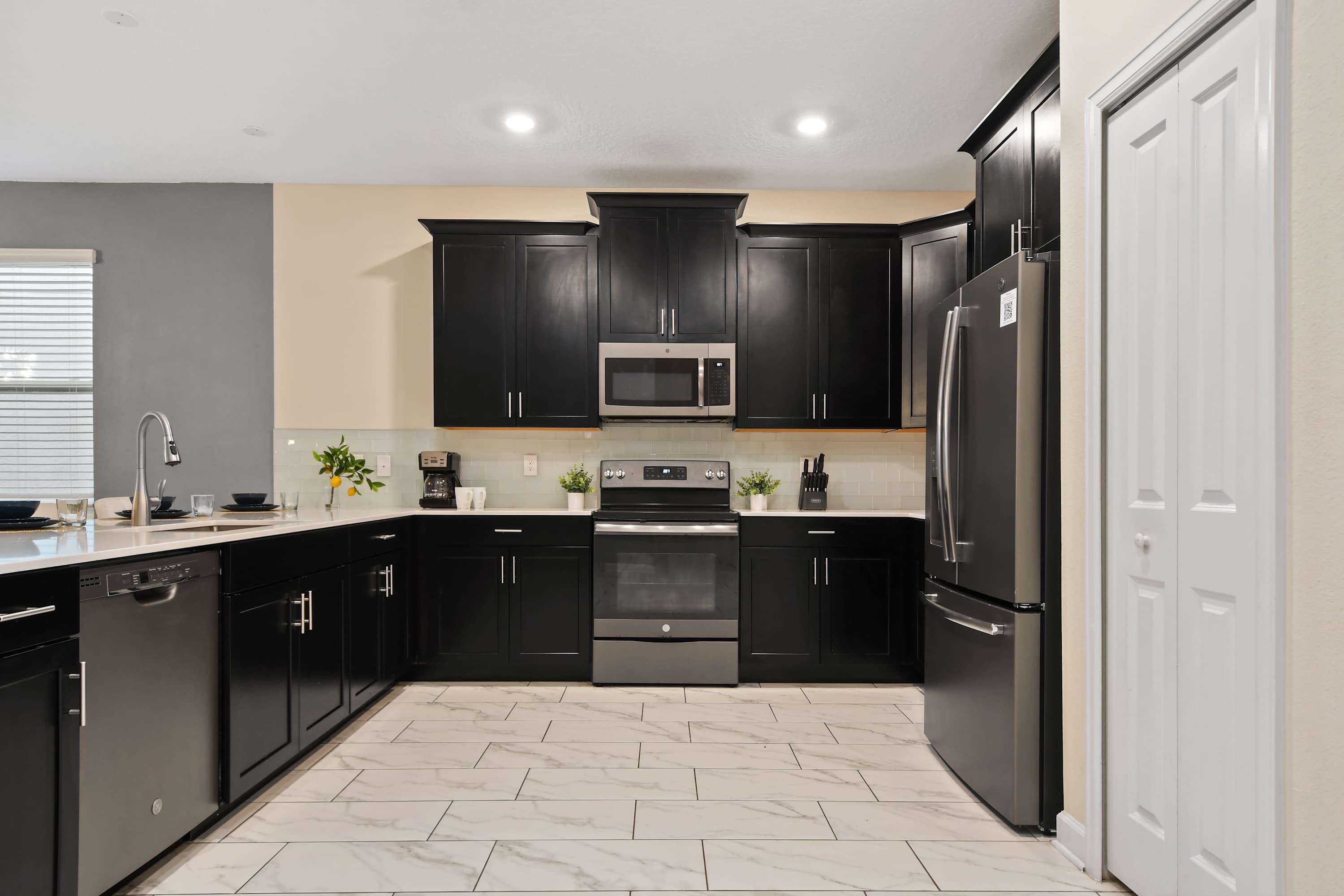 1BR Steps to Beach, Prime Cocoa Beach Location