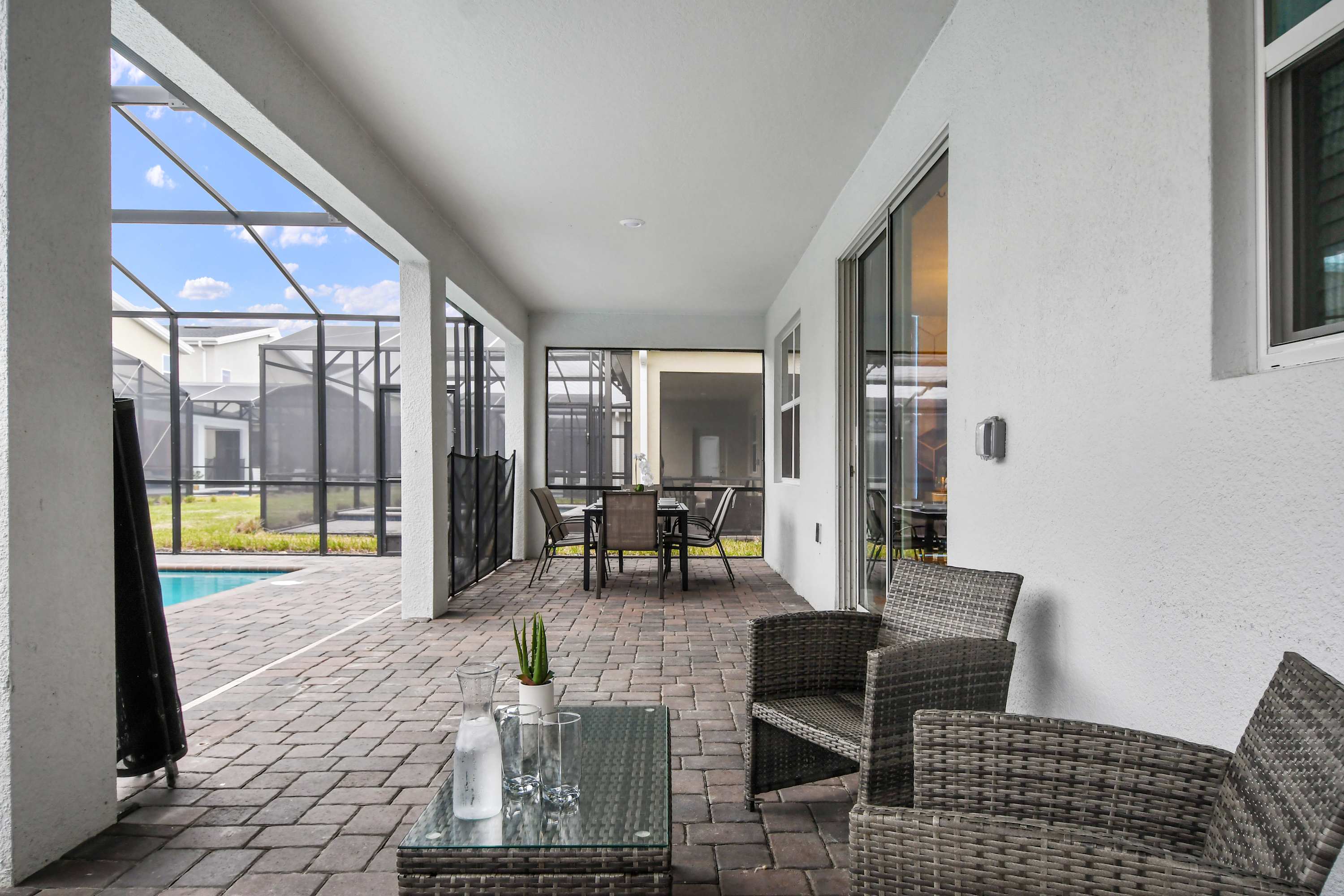 1BR Steps to Beach, Prime Cocoa Beach Location