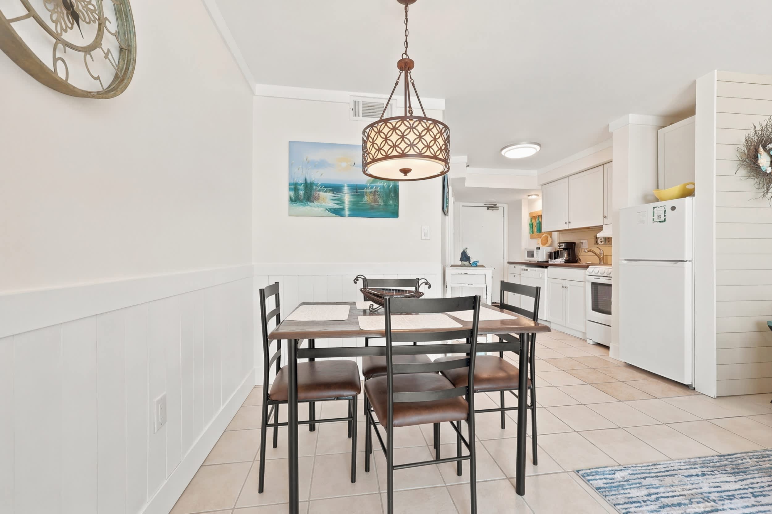 Oceanfront in Heart of N Myrtle  Beach with Pool
