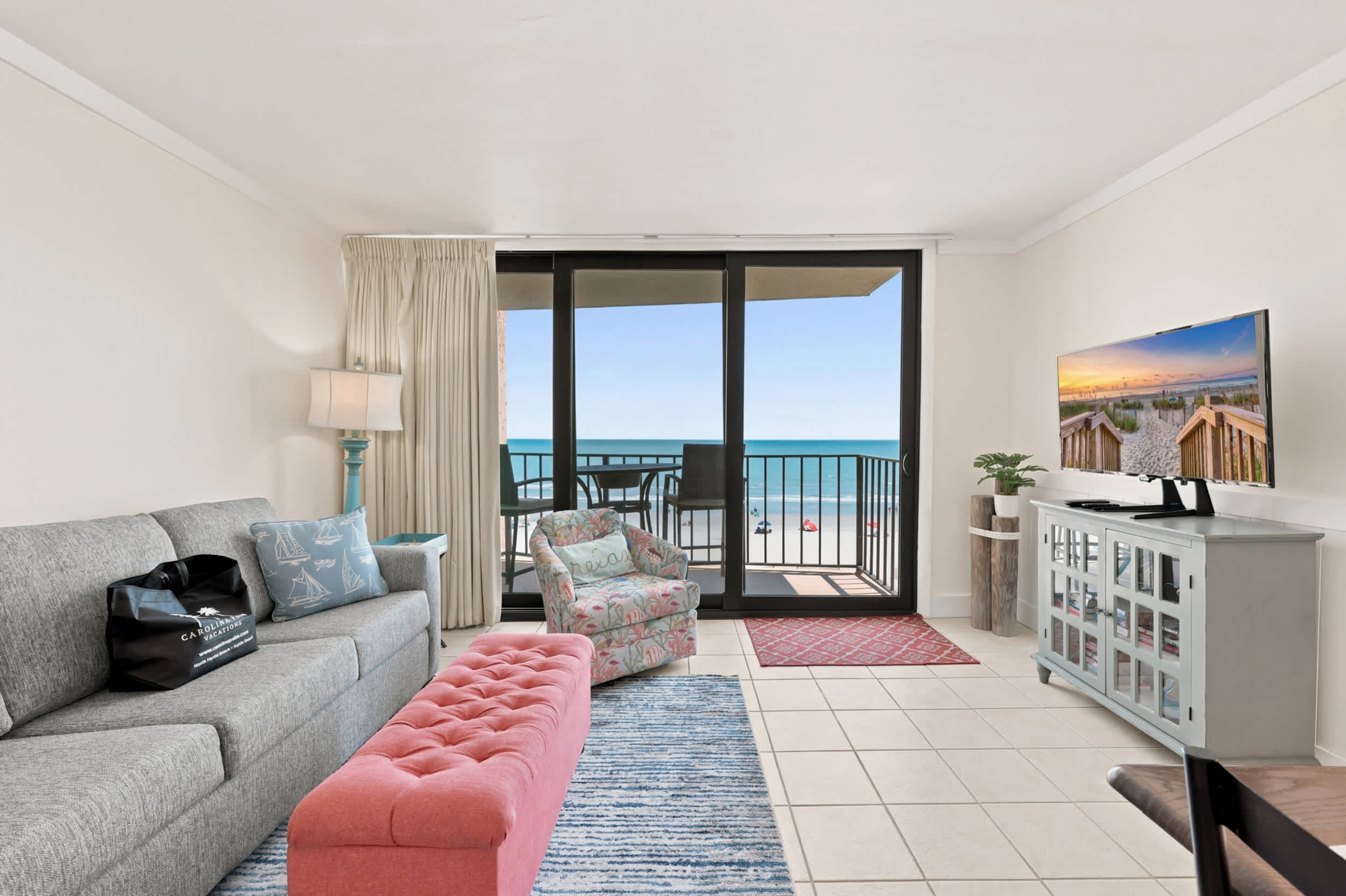 Oceanfront in Heart of N Myrtle  Beach with Pool