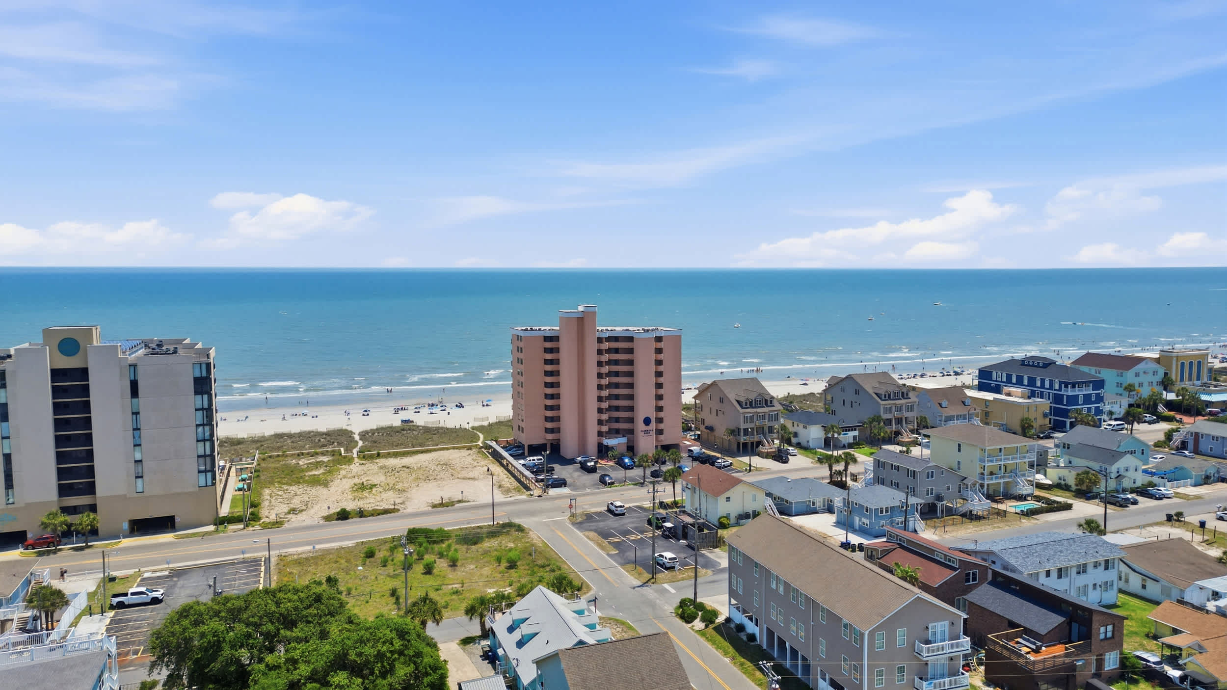 Oceanfront in Heart of N Myrtle  Beach with Pool