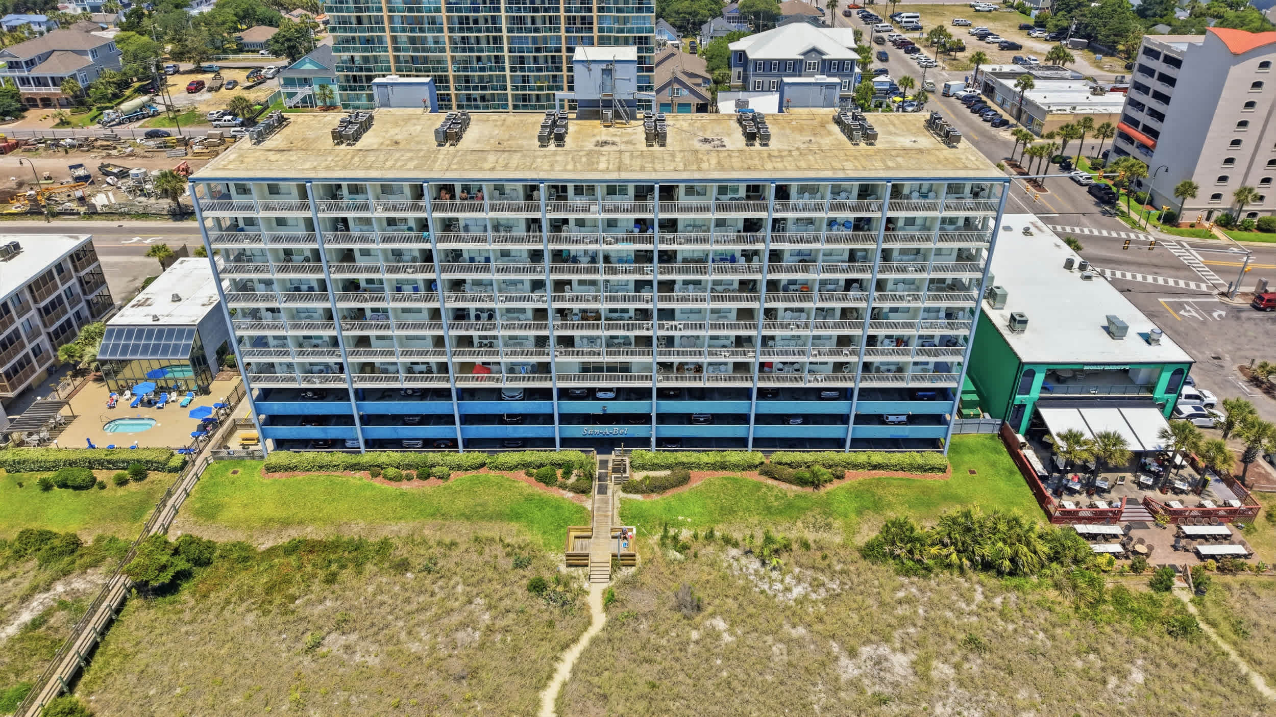Oceanfront Penthouse in Paradise w Indoor Pool