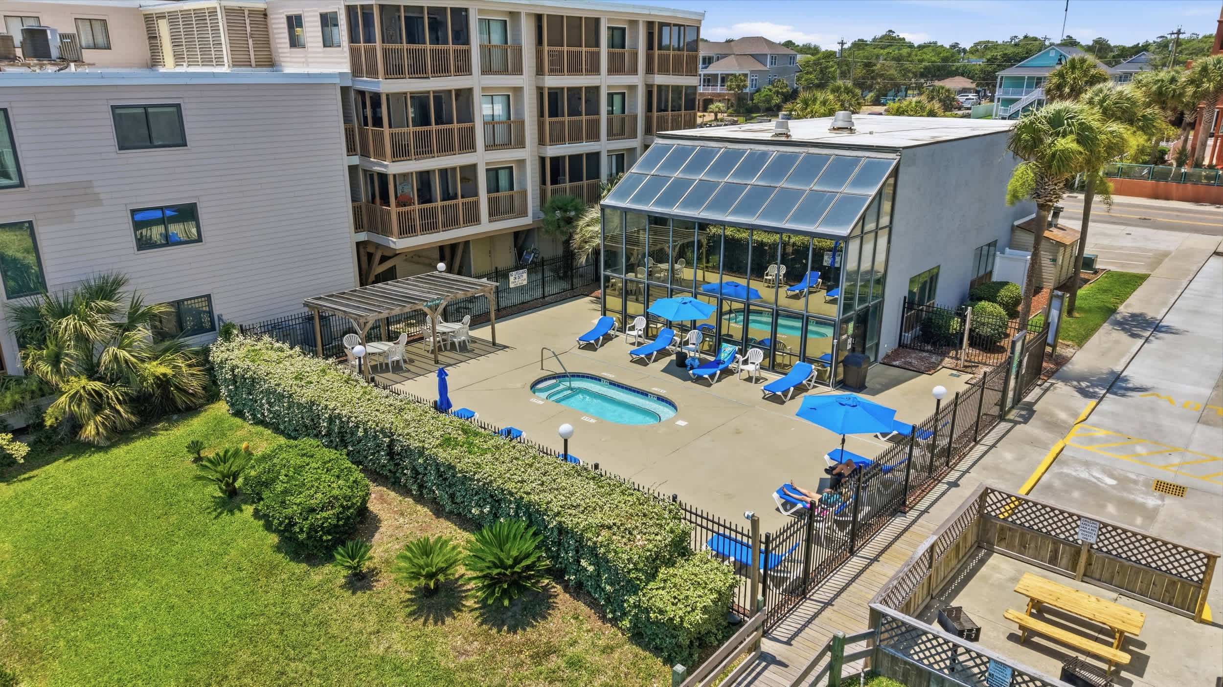 Oceanfront Penthouse in Paradise w Indoor Pool