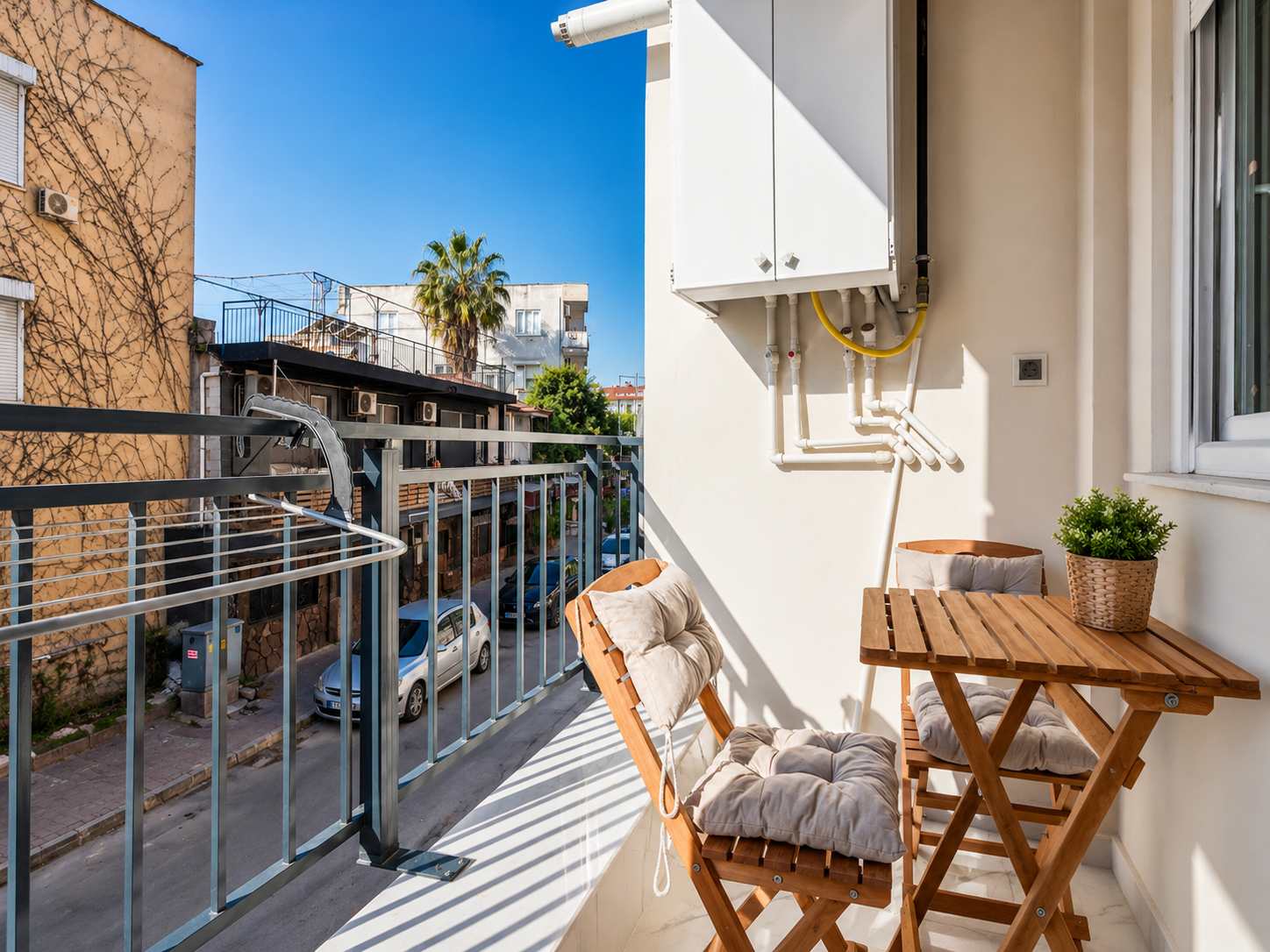 Ethnic Chic2BR Concept Flat Near Oldtown AVM image 2