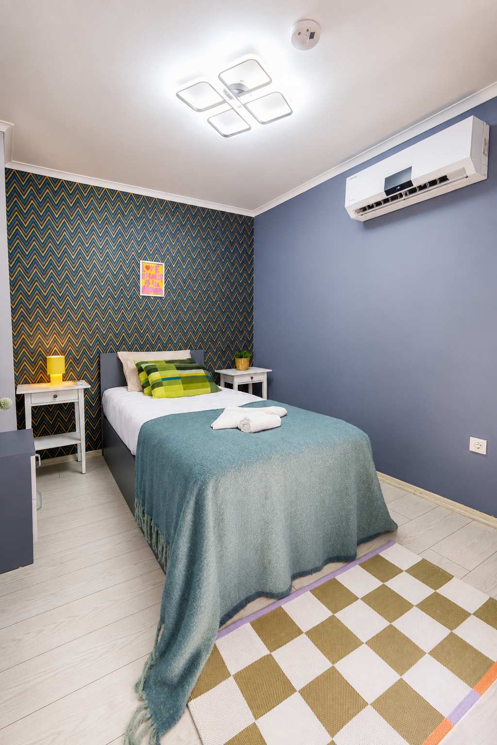 Big Cozy Apt Close to Kaleici, Old Town, Sea Shops image 4