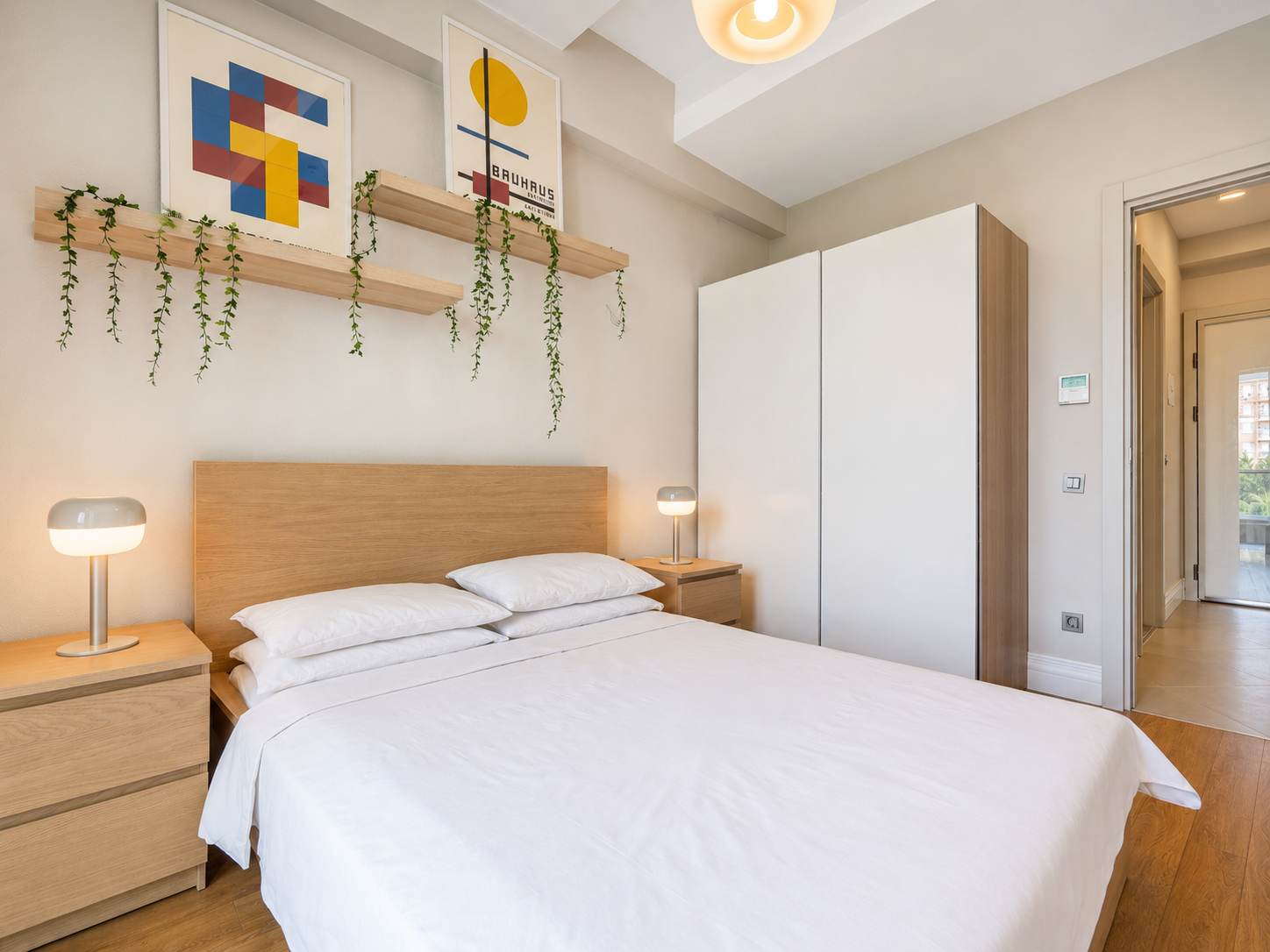 Cozy Stay Free Pool, Spa & Gym Close to Beach&Mall image 2