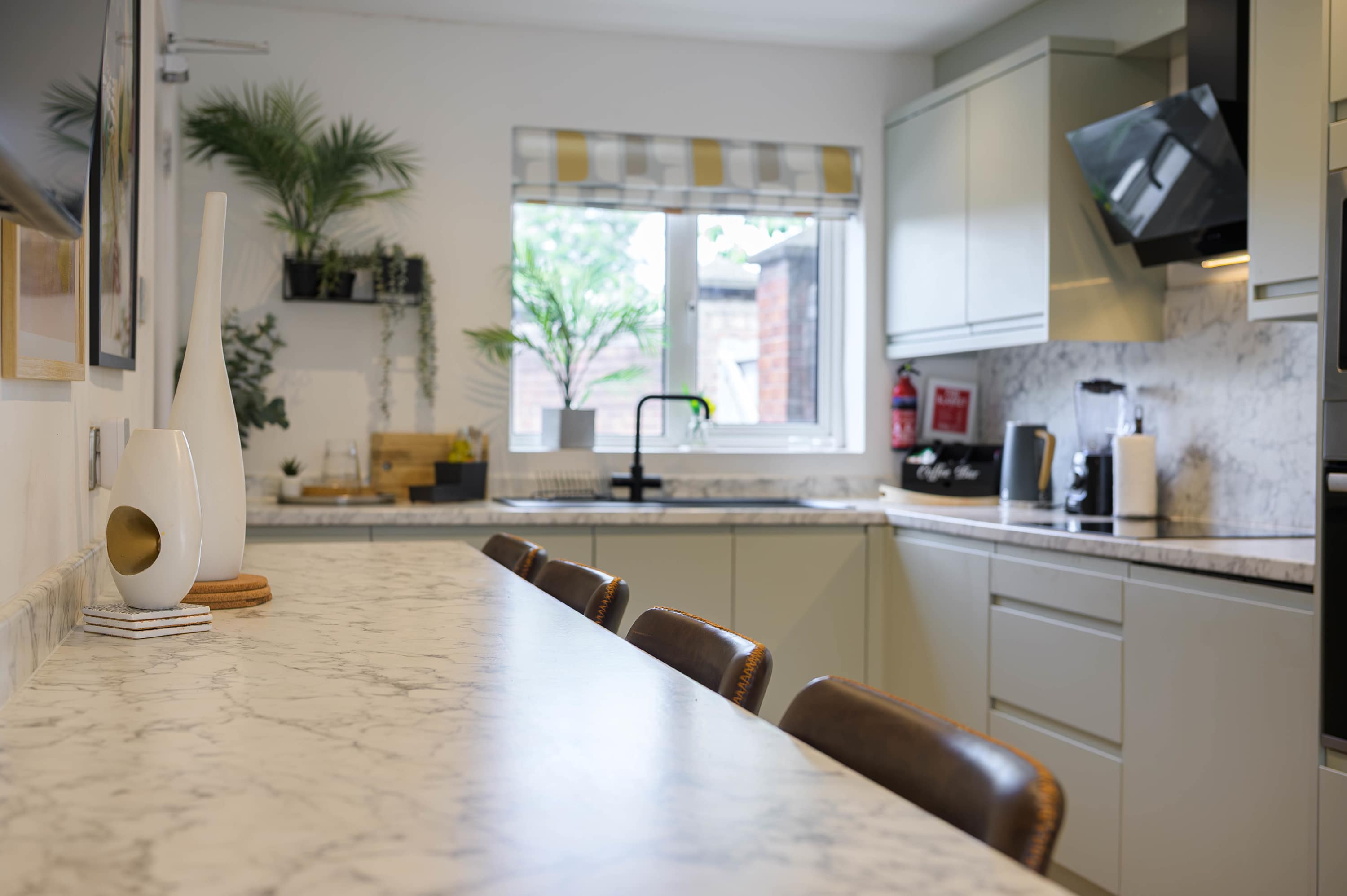 4Bed Salford Quays | Sleeps 8 | 2 Ensuites|Parking in Crowther Avenue 7 M5 3JU - Property image 50 - VivreStays