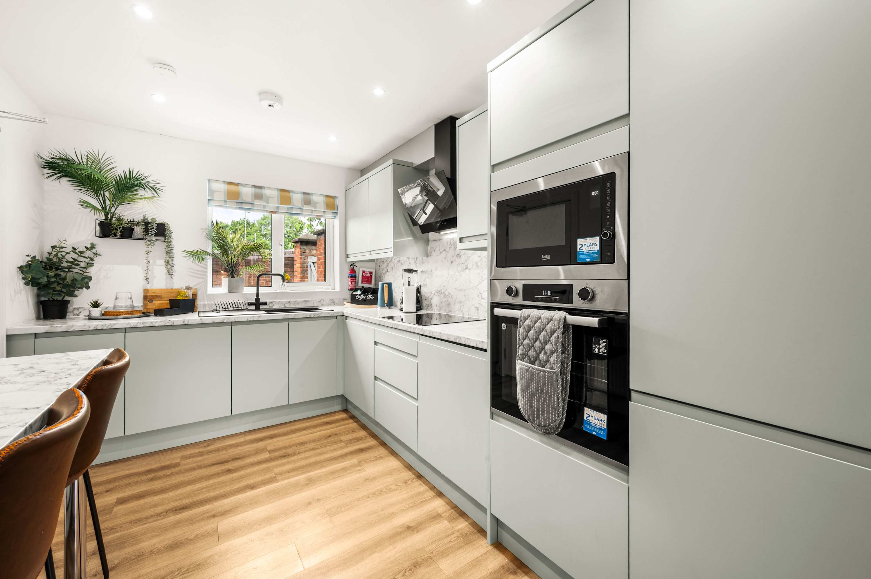 4Bed Salford Quays | Sleeps 8 | 2 Ensuites|Parking in Crowther Avenue 7 M5 3JU - Property image 54 - VivreStays