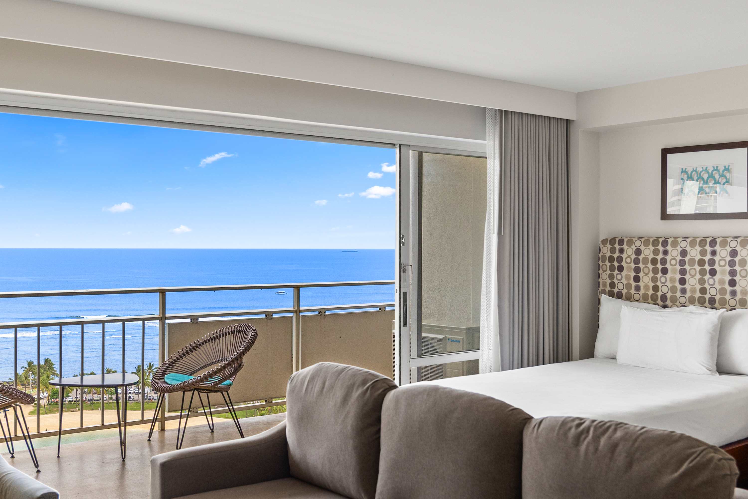 @ Marbella Lane - Prime 1BR w/ Panoramic OceanView