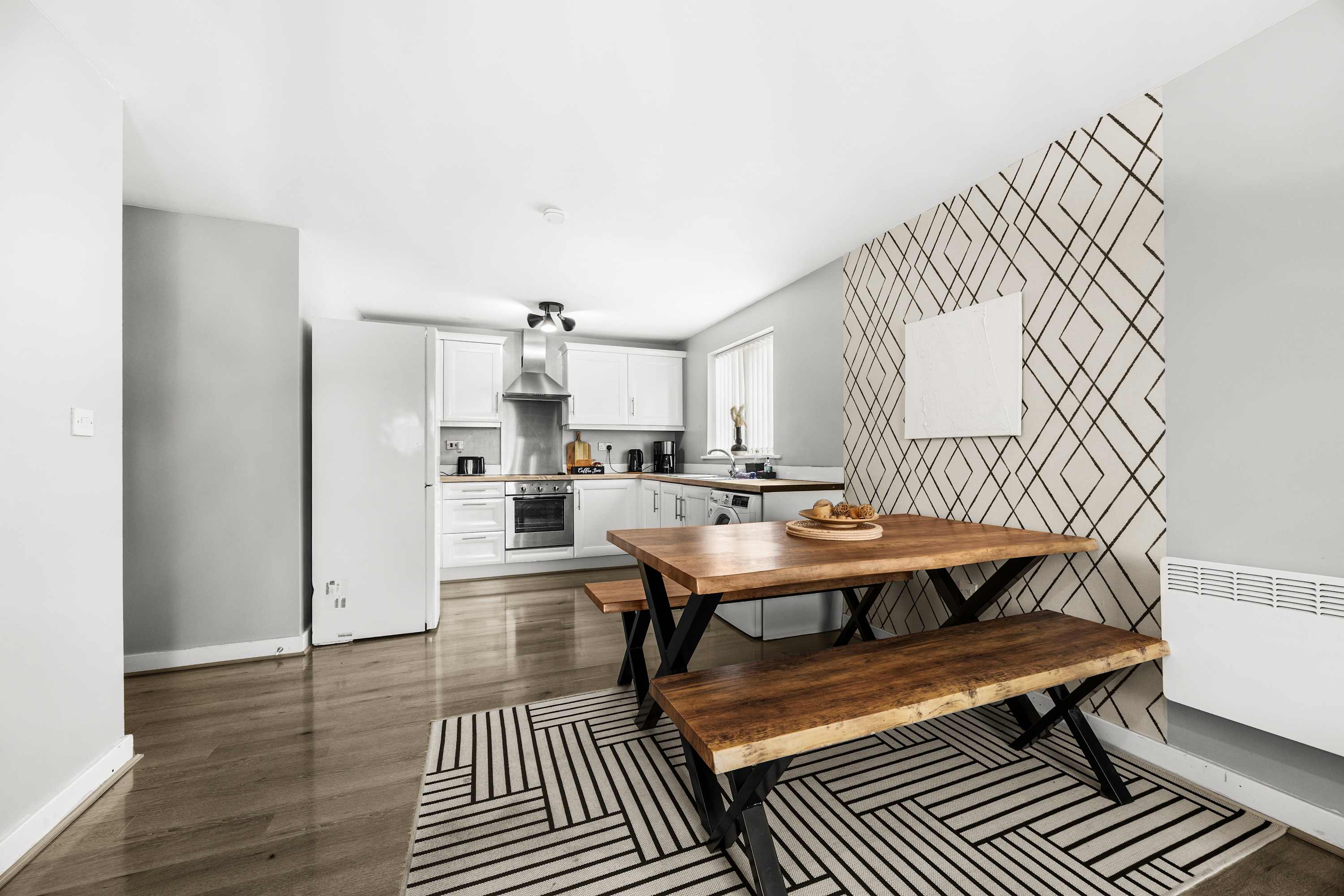 Urban Chic 2-BR Flat Trafford Centre– Free Parking in Forebay Drive M44 6RT - Property image 45 - VivreStays