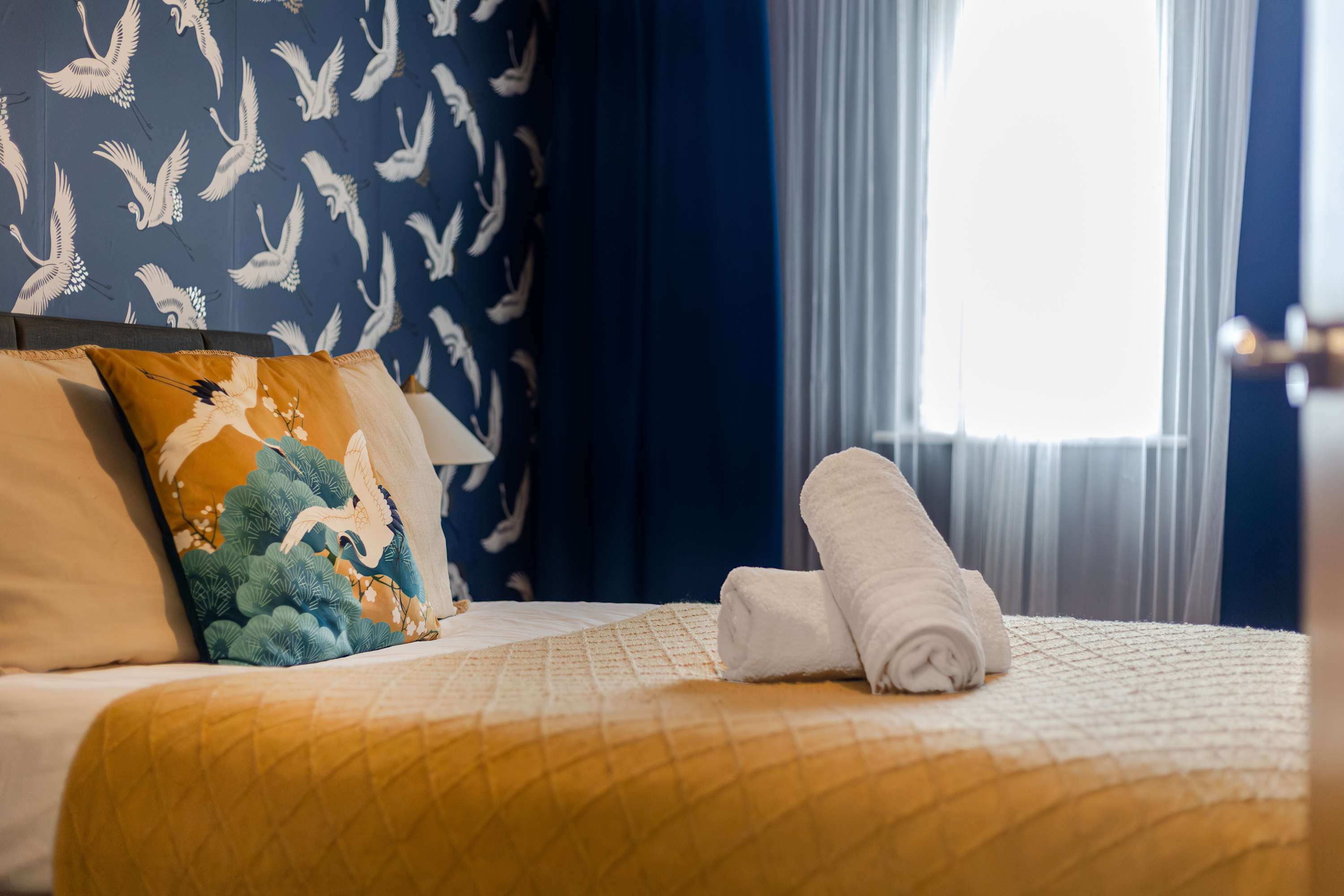 Urban Chic 2-BR Flat Trafford Centre– Free Parking in Forebay Drive M44 6RT - Property image 47 - VivreStays