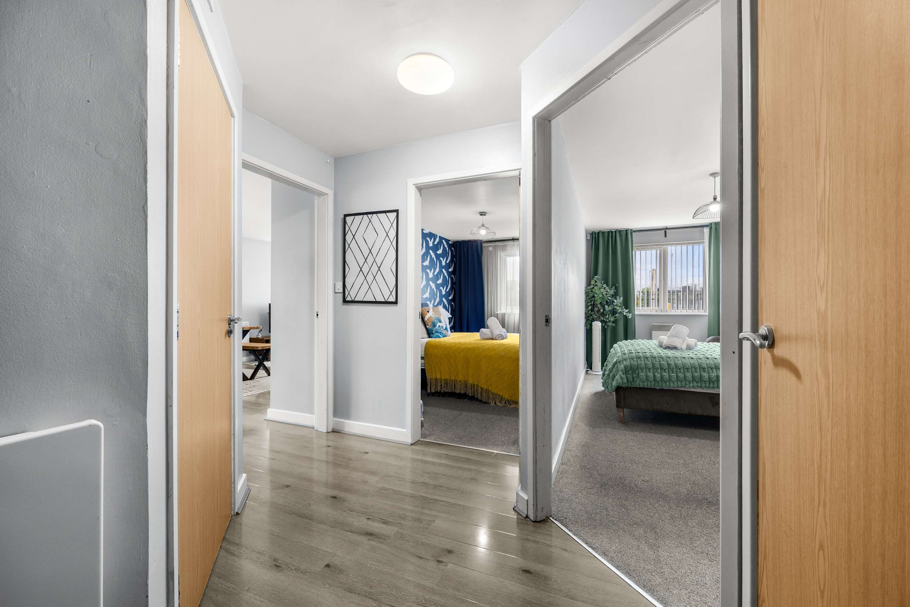 Urban Chic 2-BR Flat Trafford Centre– Free Parking in Forebay Drive M44 6RT - Property image 56 - VivreStays