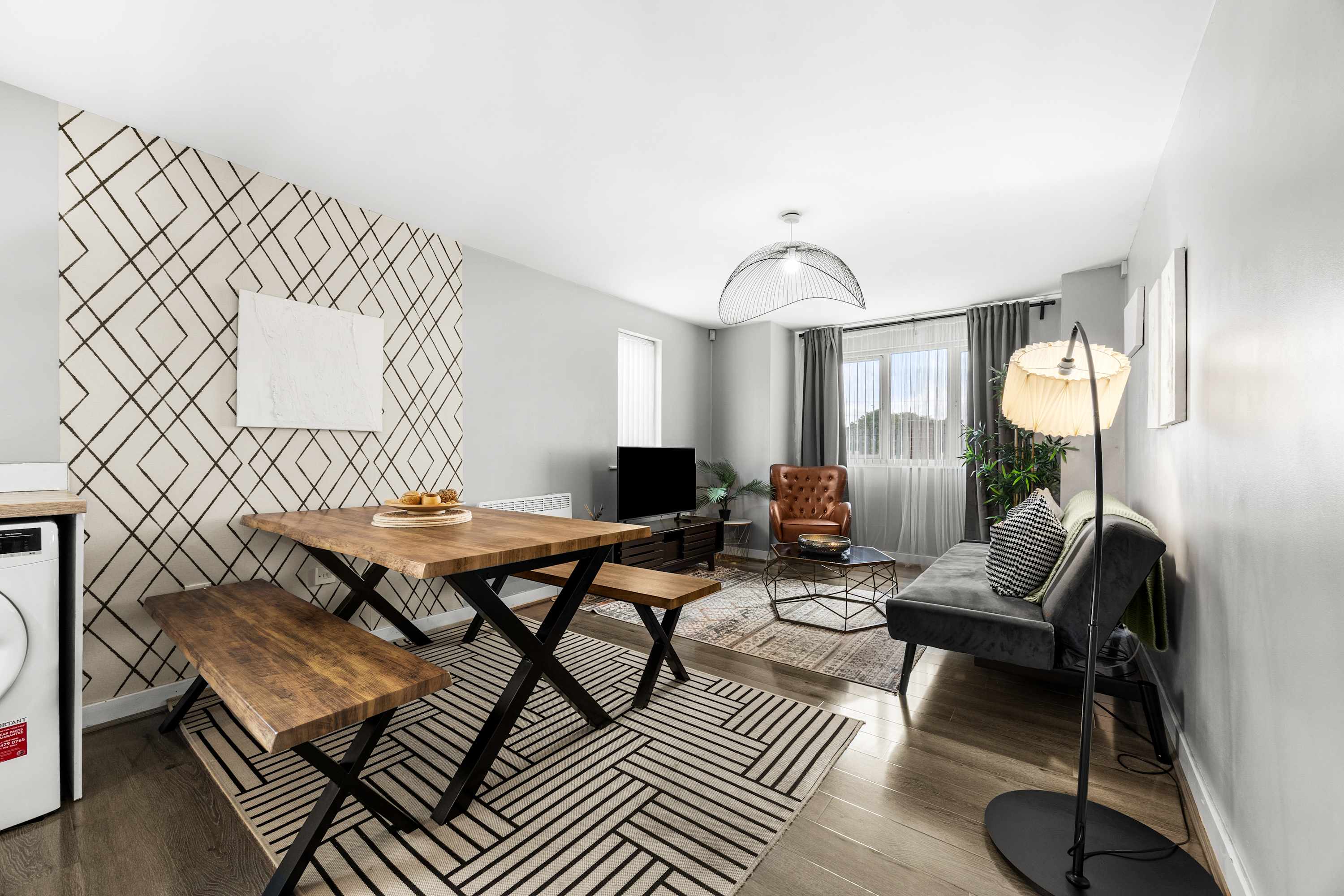 Urban Chic 2-BR Flat Trafford Centre– Free Parking in Forebay Drive M44 6RT - Property image 7 - VivreStays