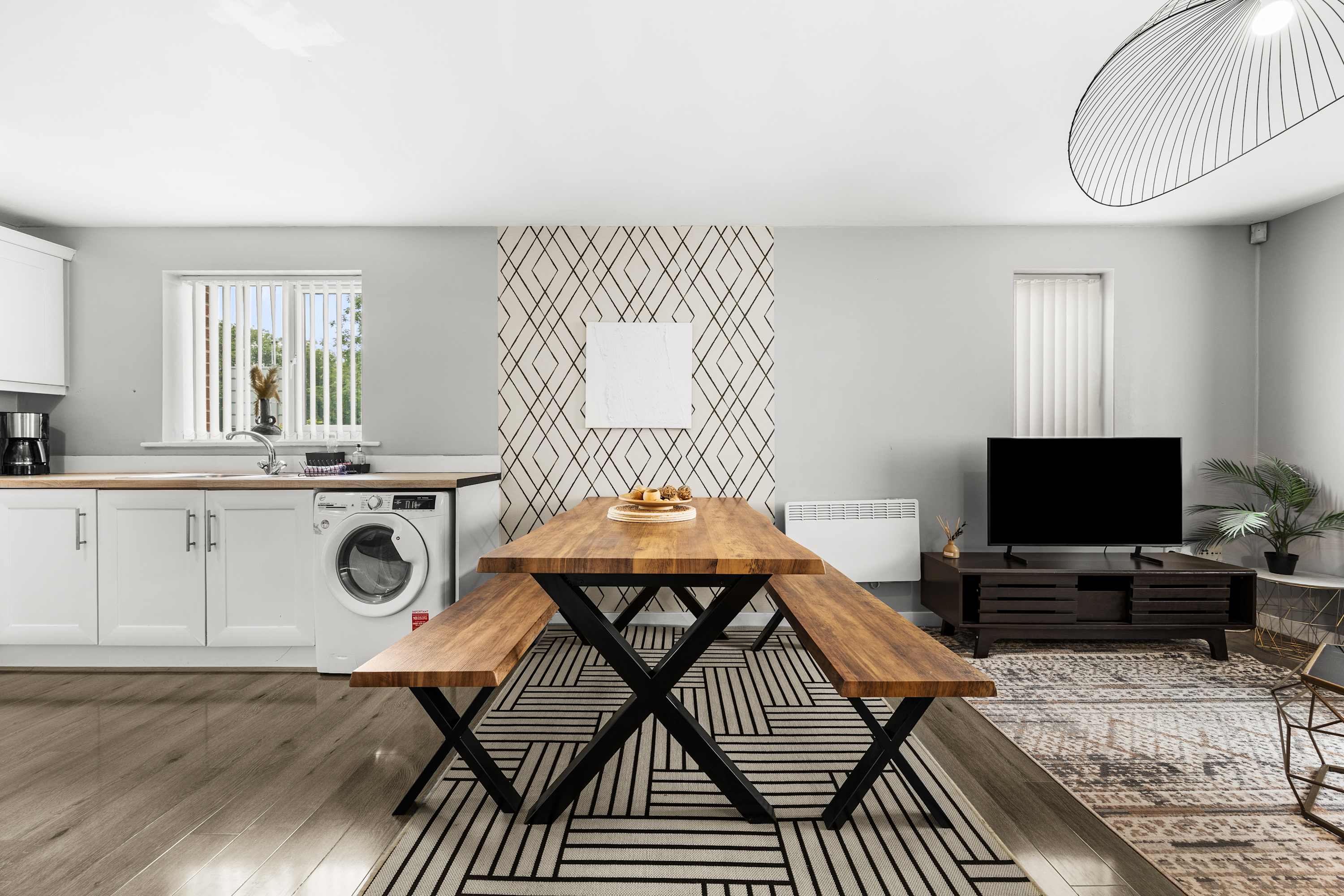 Urban Chic 2-BR Flat Trafford Centre– Free Parking in Forebay Drive M44 6RT - Property image 72 - VivreStays