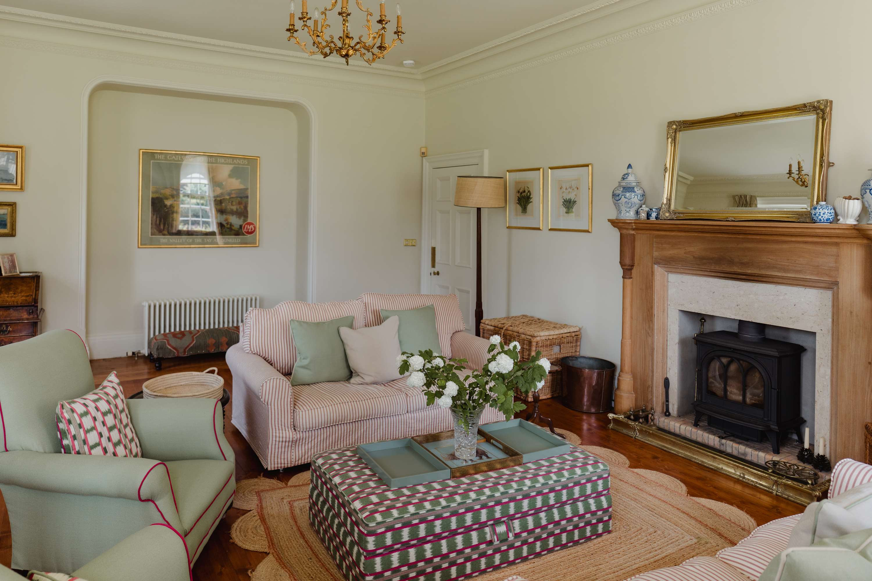 Historic Scottish Mansion with 3 acres & Sauna in Balhomie House, Cargill Perthshire PH2 6DS PH2 6DS - Property image 33 - VivreStays
