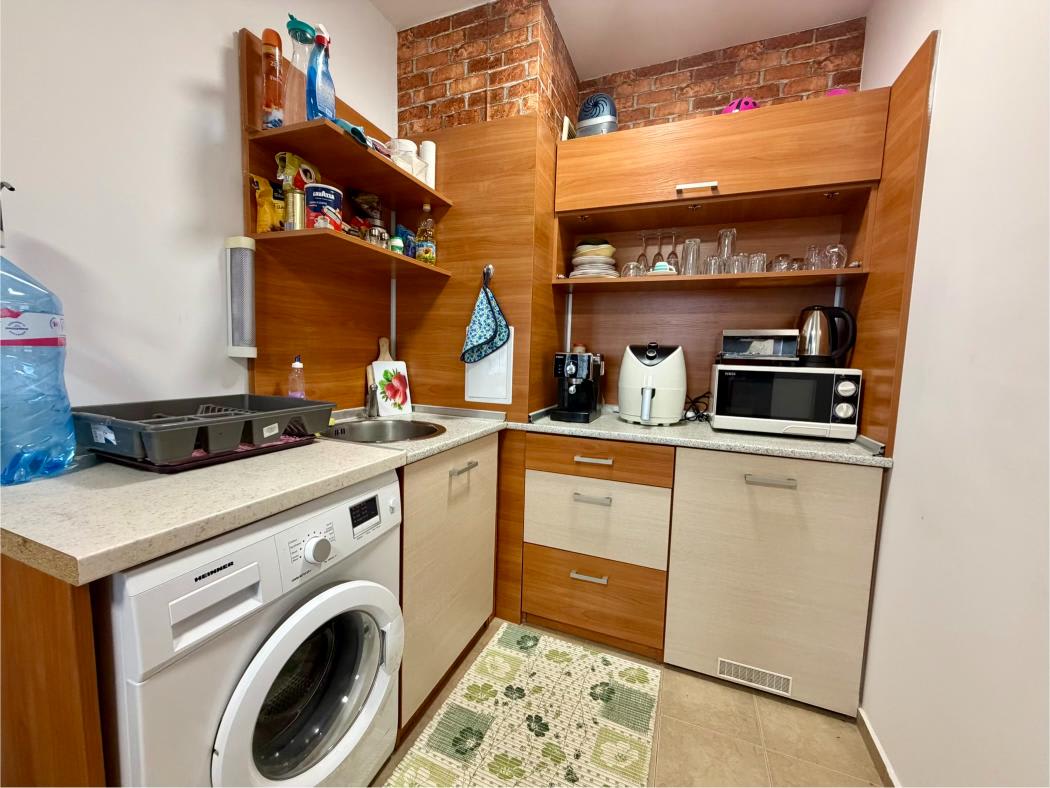 Property thumbnail 1