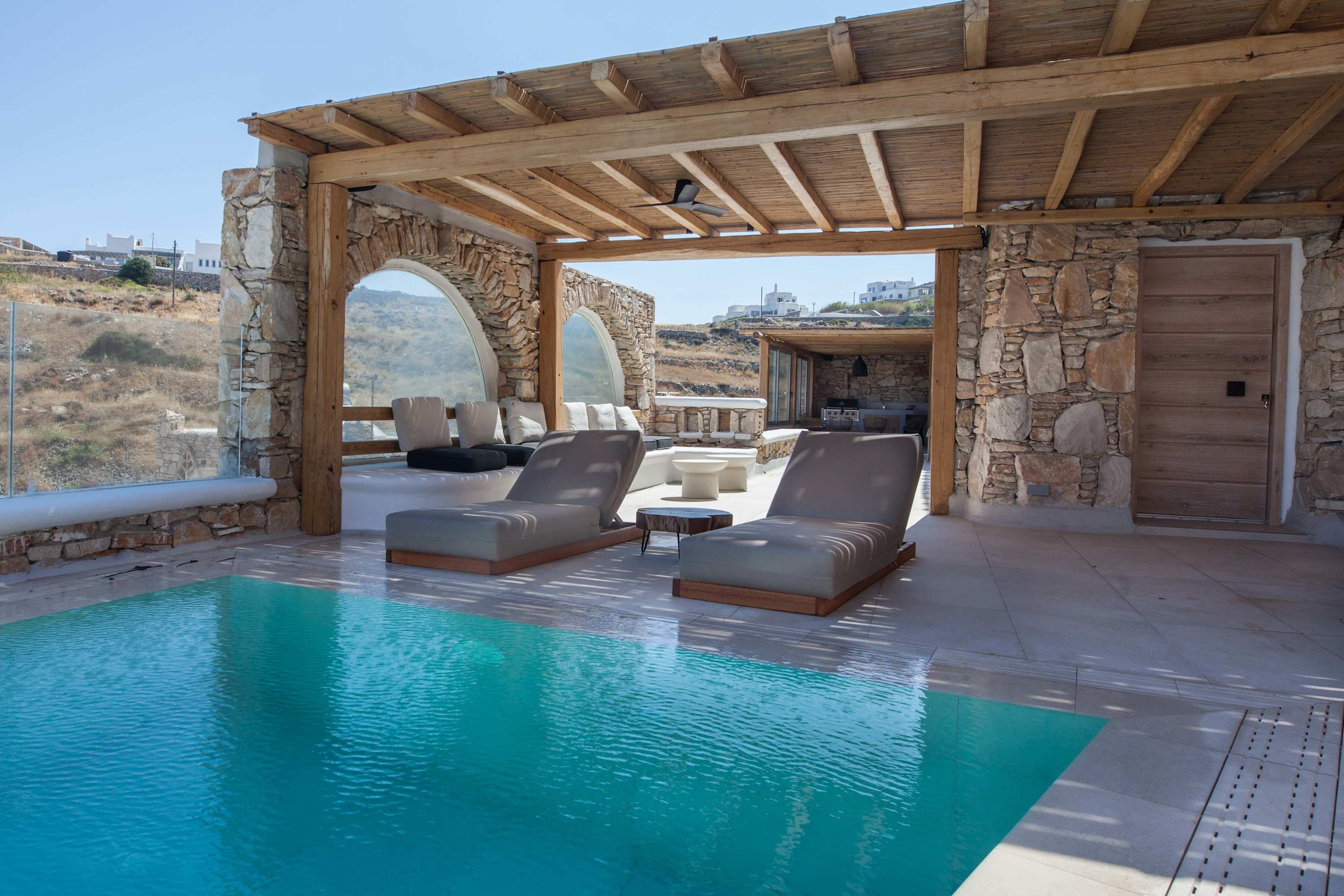 Ultimate Mykonian Retreat w/ Pool Jacuzzi and View — holiday rental in Mykonos