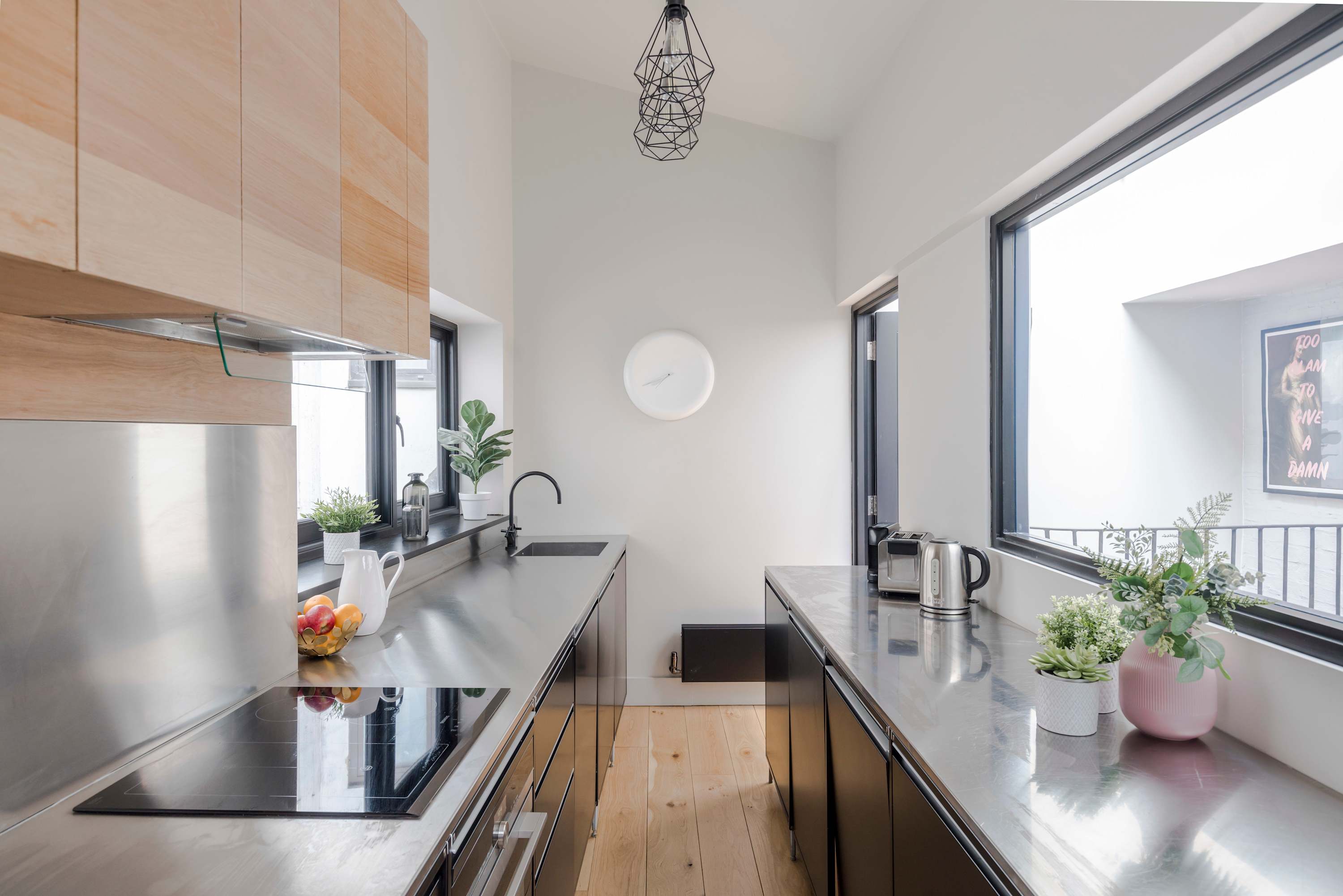 Covent Garden 2-Bed Triplex · Sleeps 6 in Long Acre , 4 WC2E 9LH - Property image 9 - VivreStays