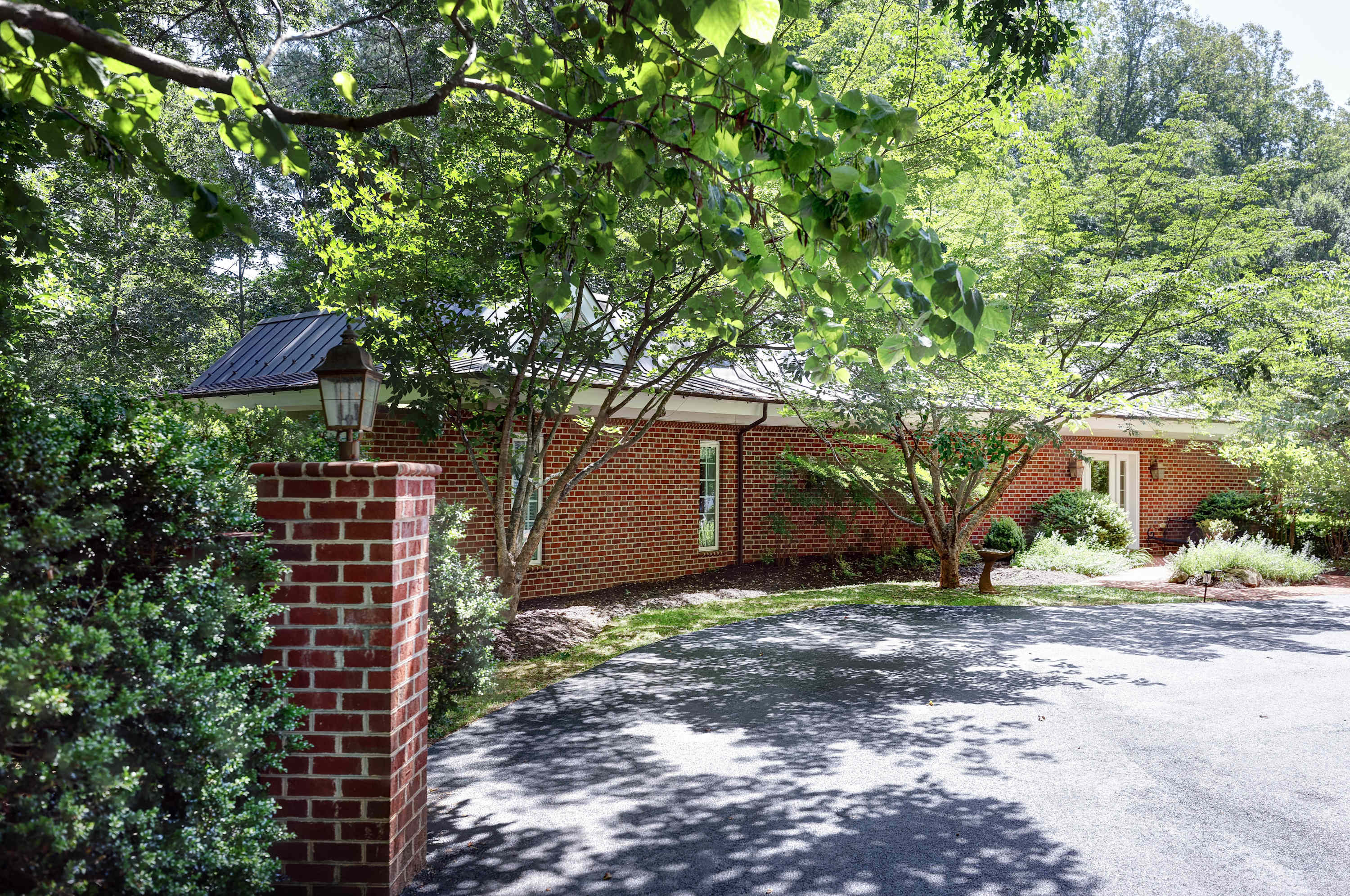 Cabell Cottage - vacation rental in Charlottesville — photo 41 of 42