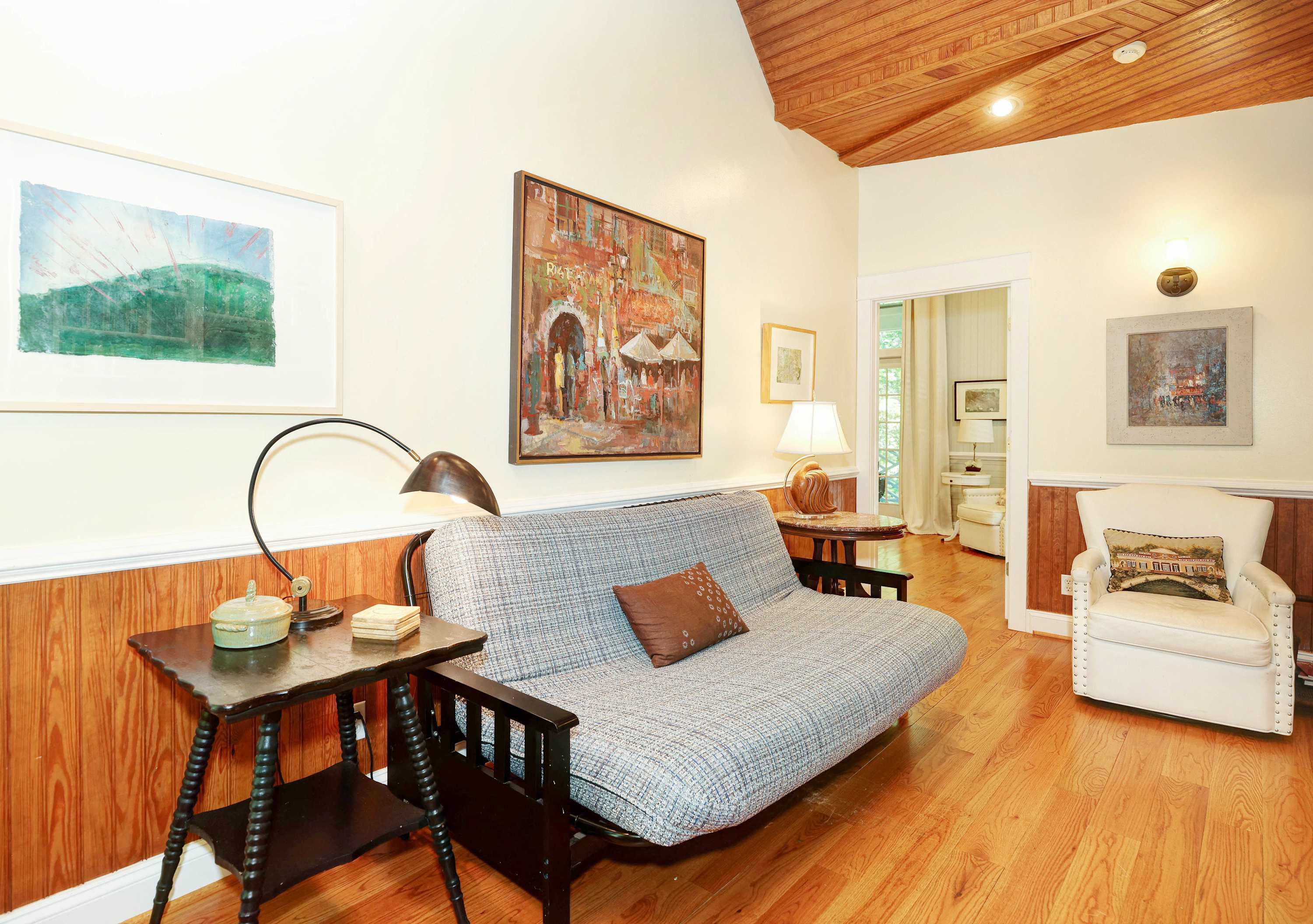 Cabell Cottage - vacation rental in Charlottesville — photo 20 of 42