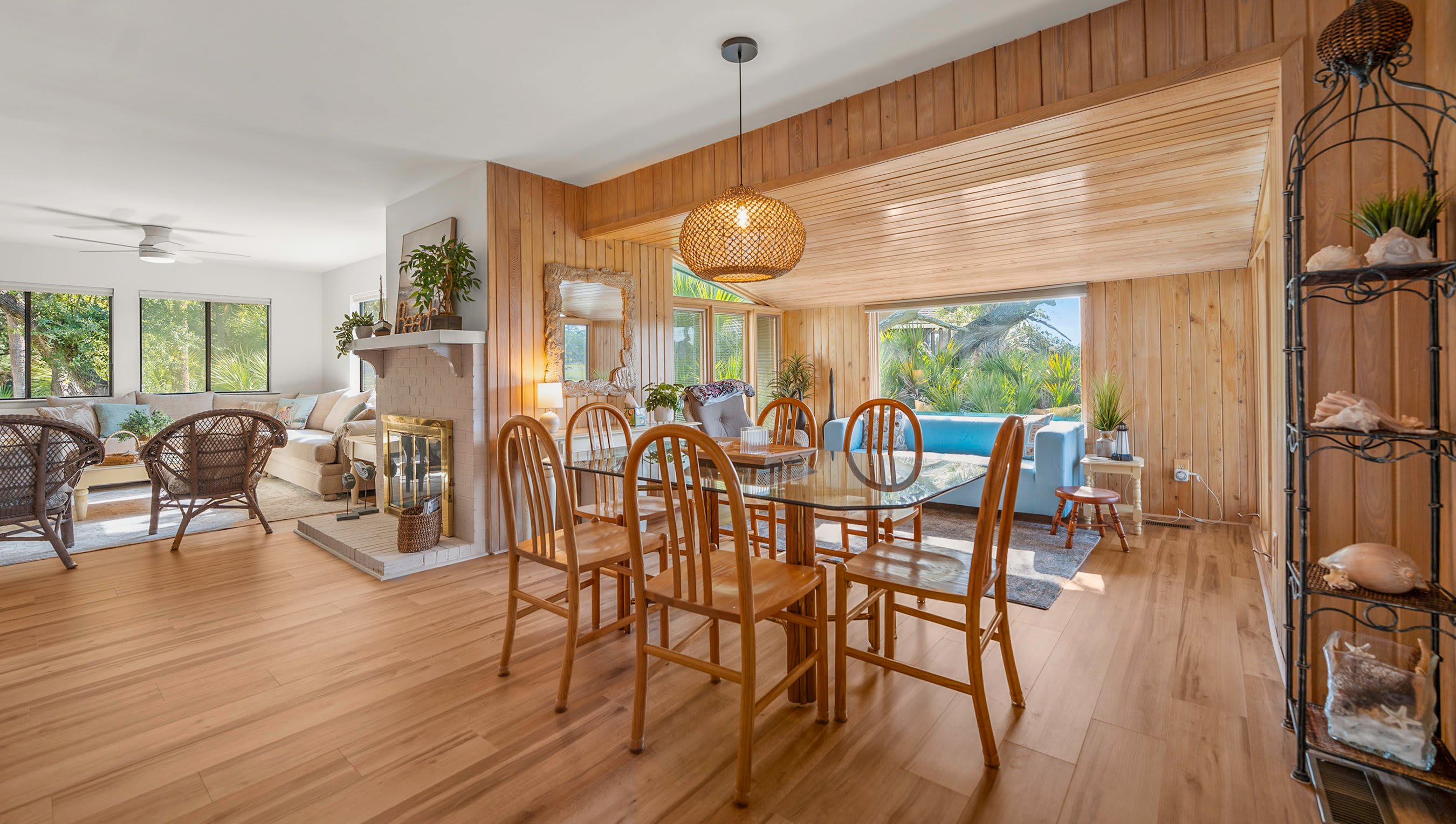 864 Sabal Court Beautiful Marsh Views | Photo 11