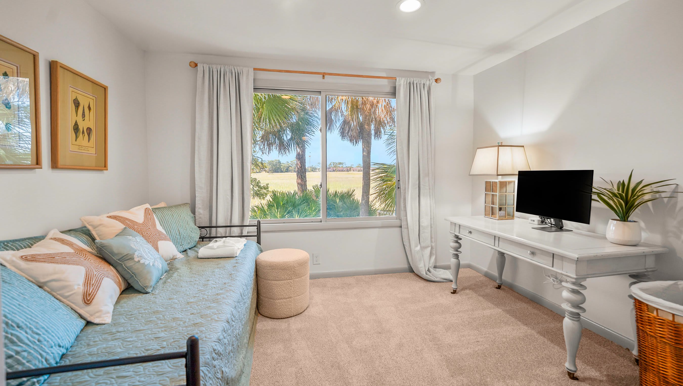 864 Sabal Court Beautiful Marsh Views | Photo 21